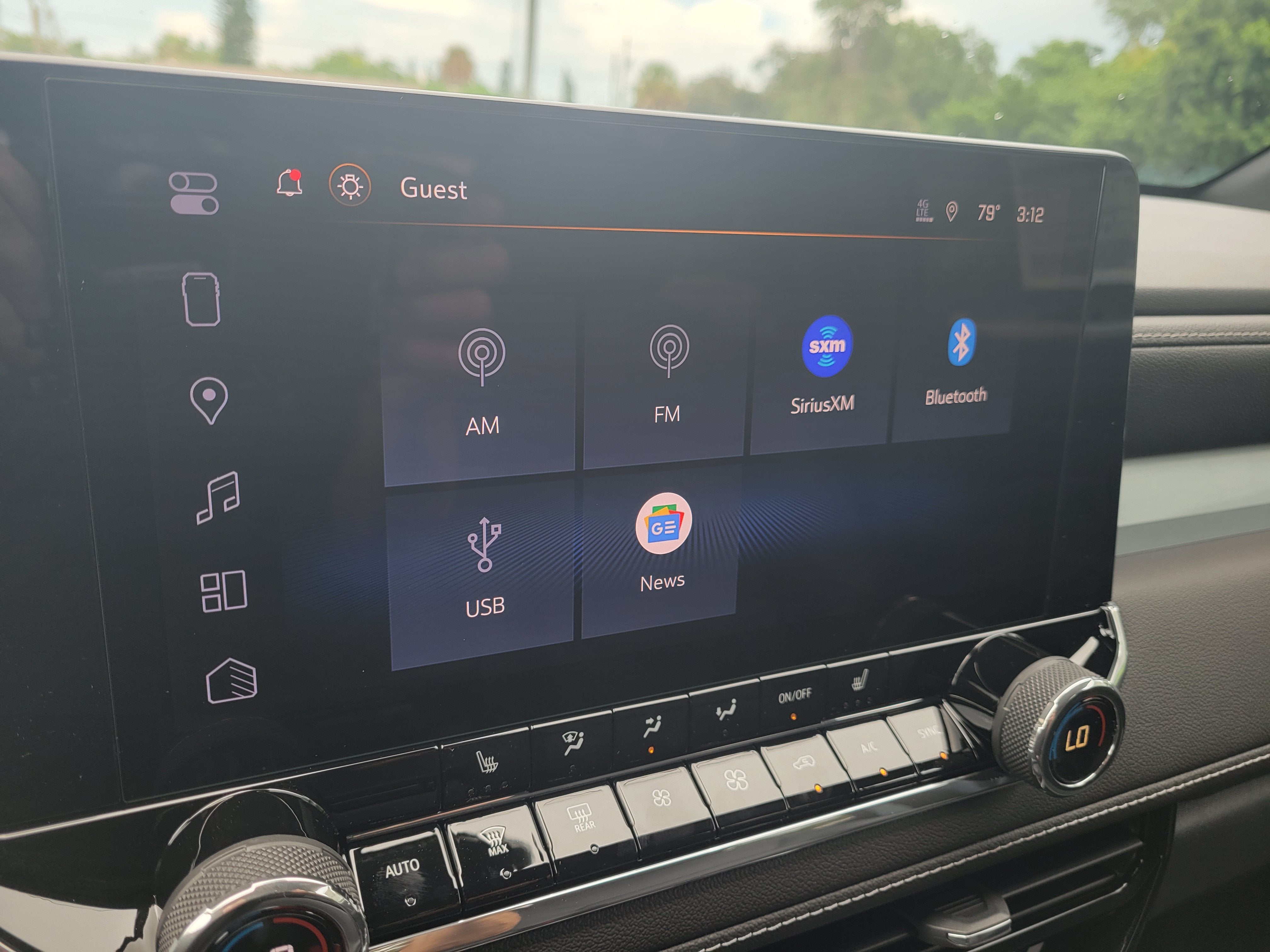 2026 Chevrolet Colorado LT - Photo 22
