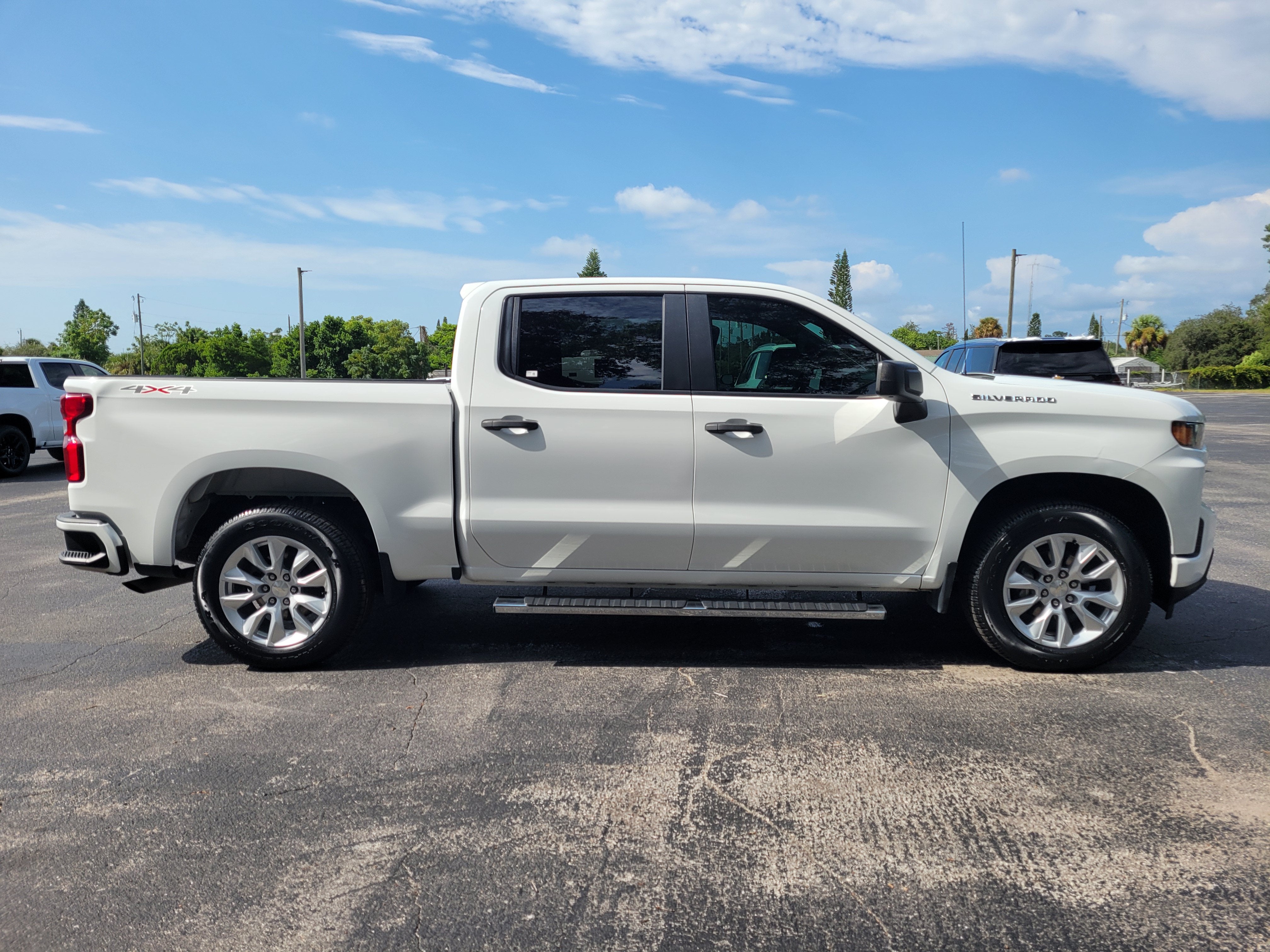 2022 Chevrolet Silverado 1500 LTD Custom