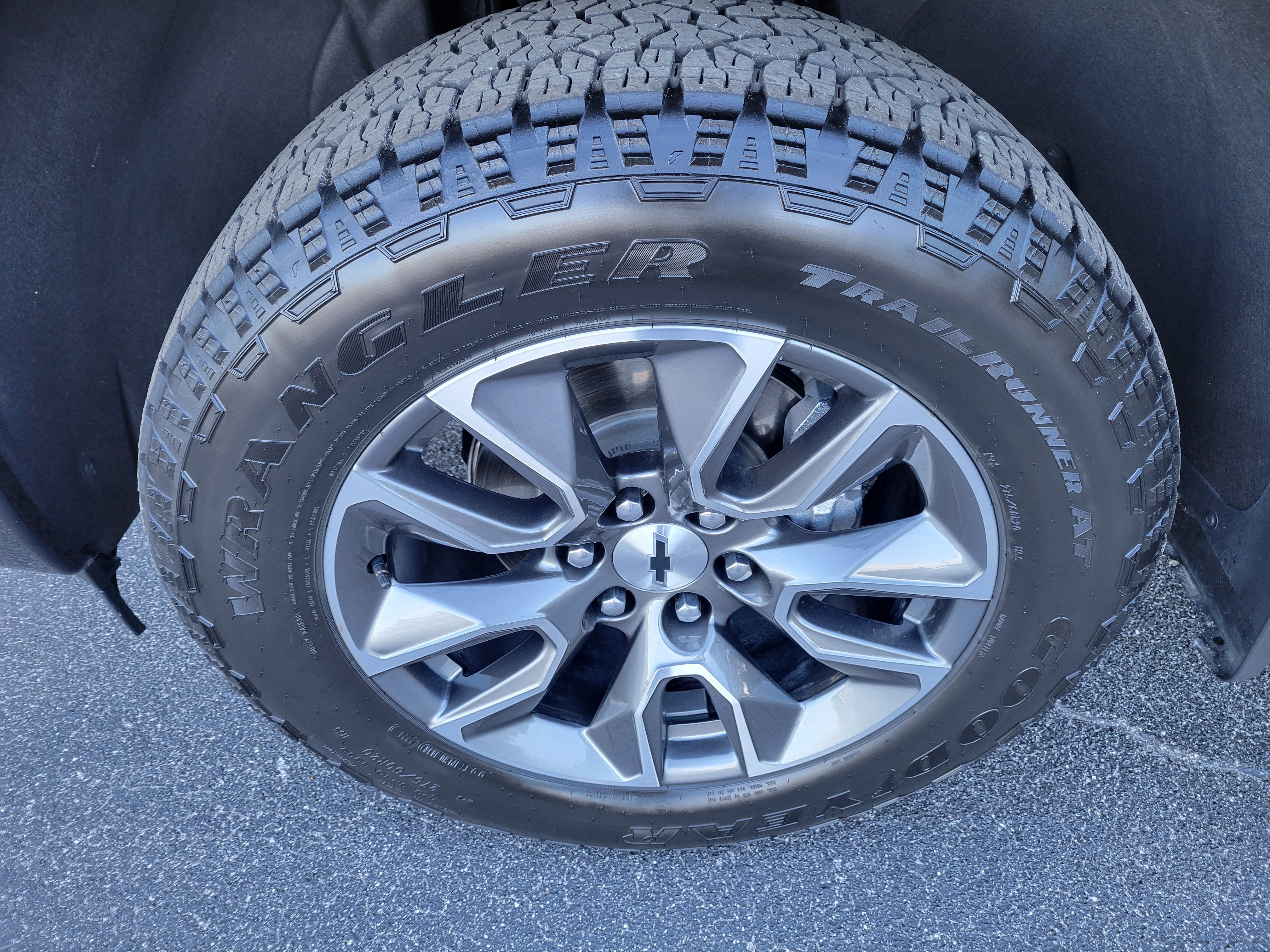 2024 Chevrolet Silverado 1500 RST