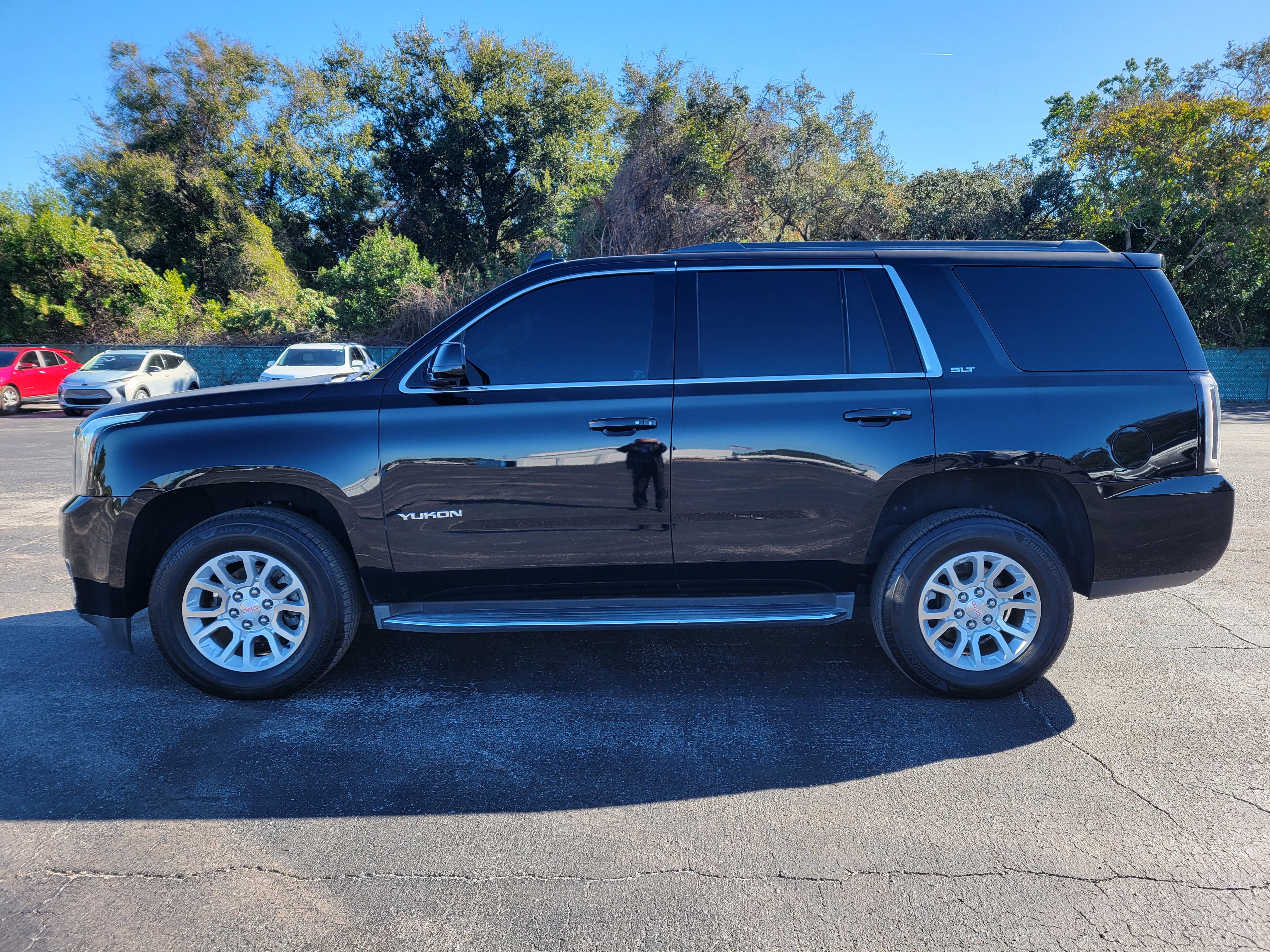2016 GMC Yukon SLT