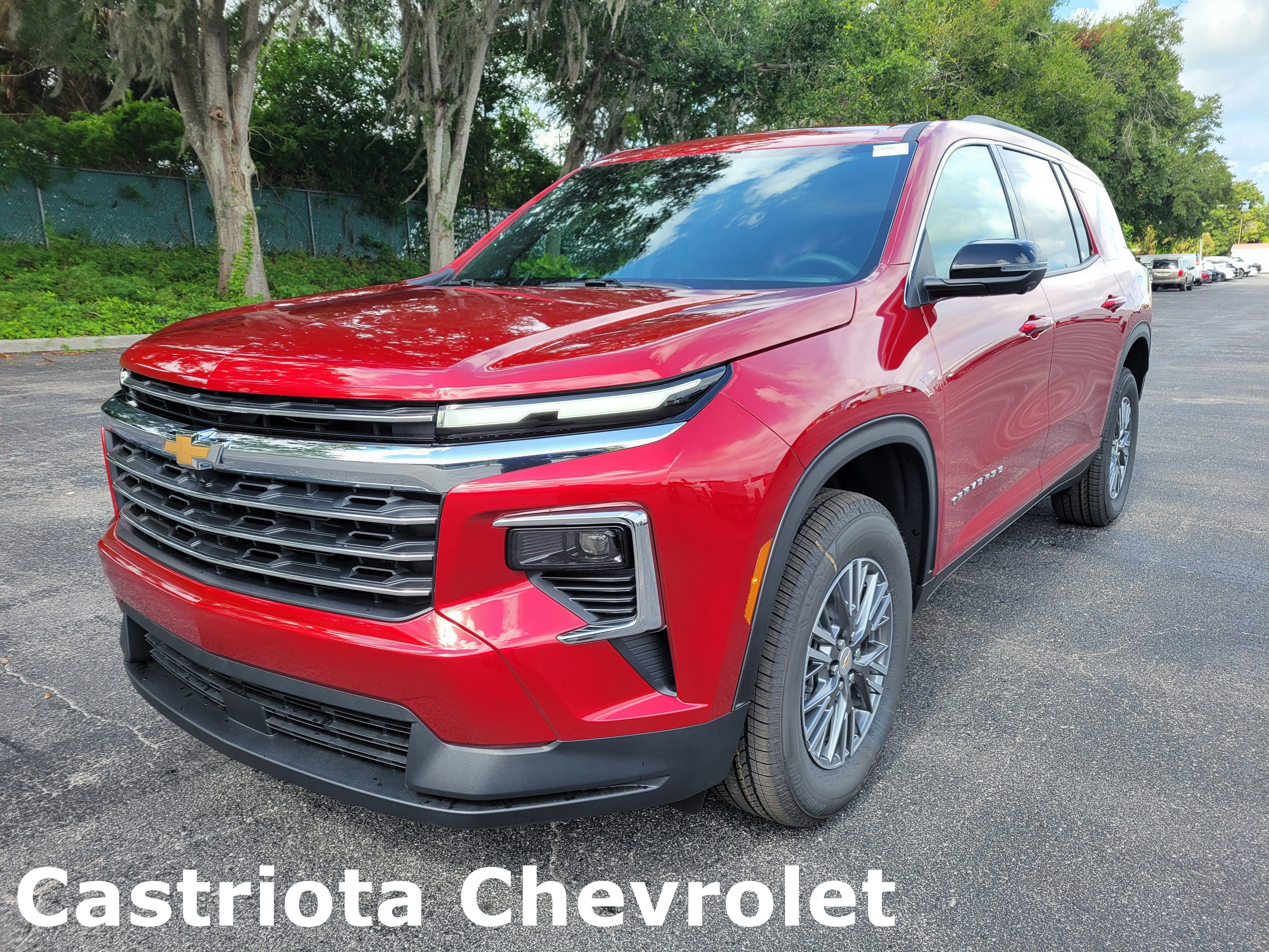 2026 Chevrolet Traverse LT
