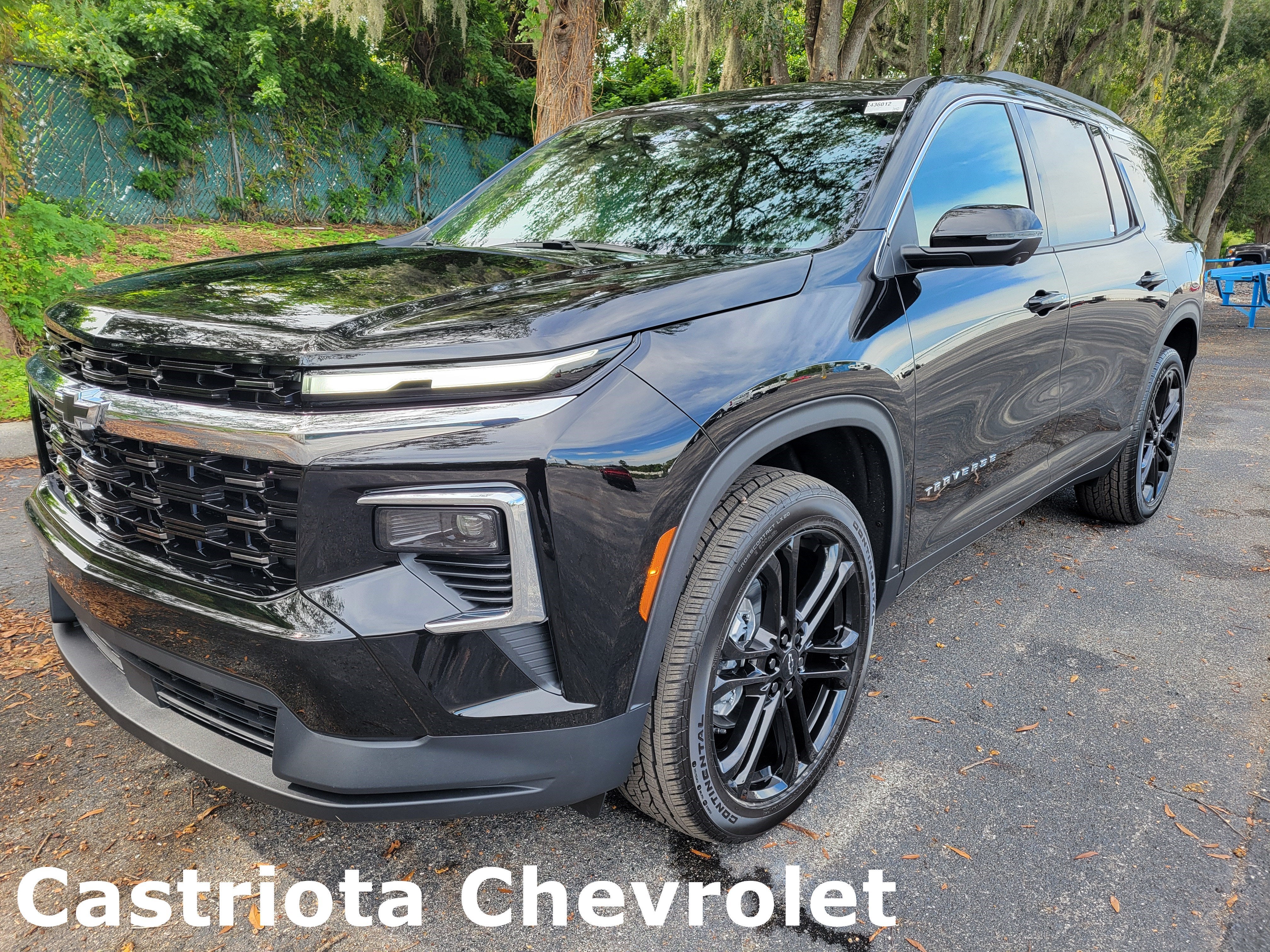 2027 Chevrolet Traverse LT