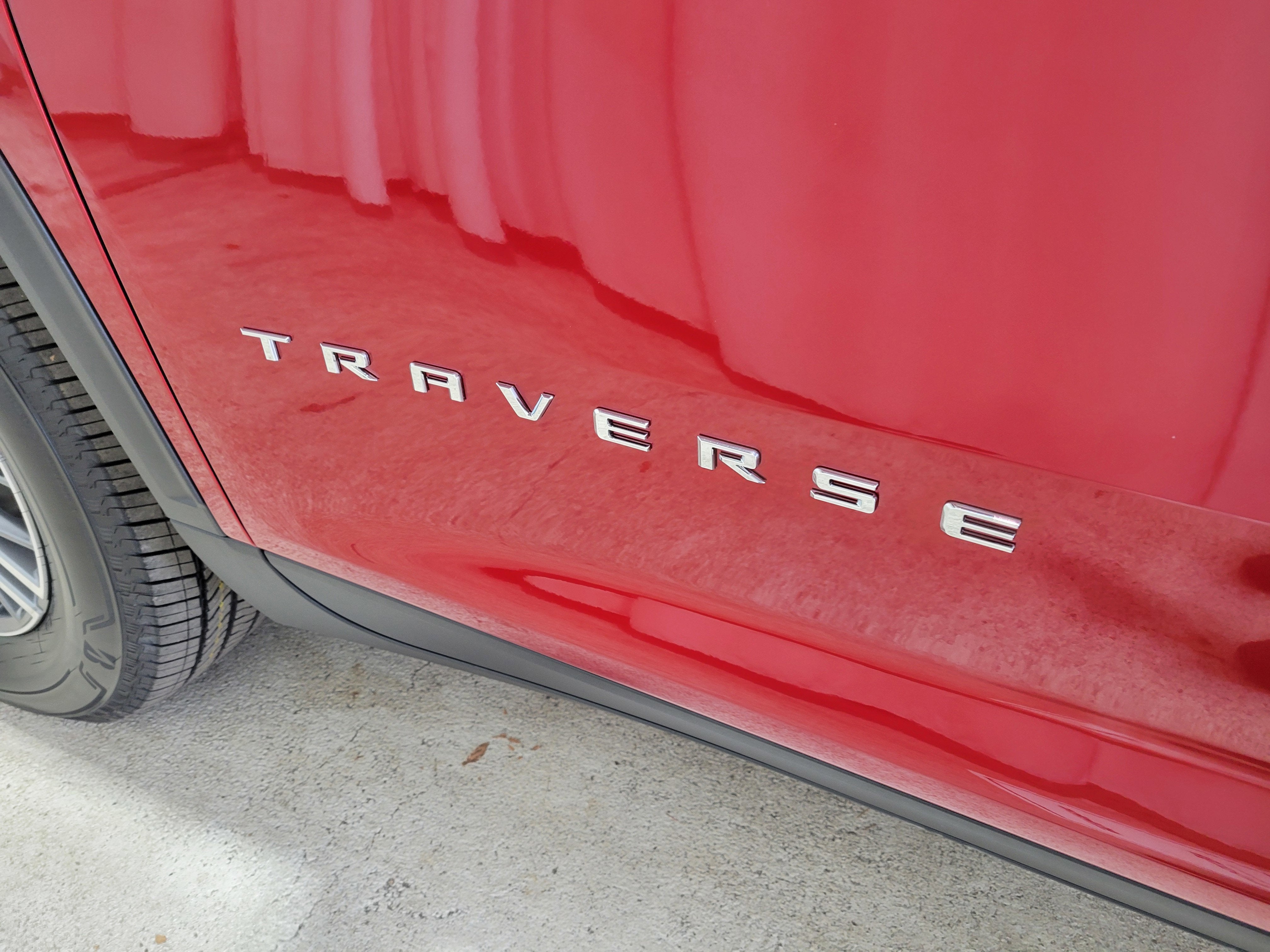 2026 Chevrolet Traverse LT