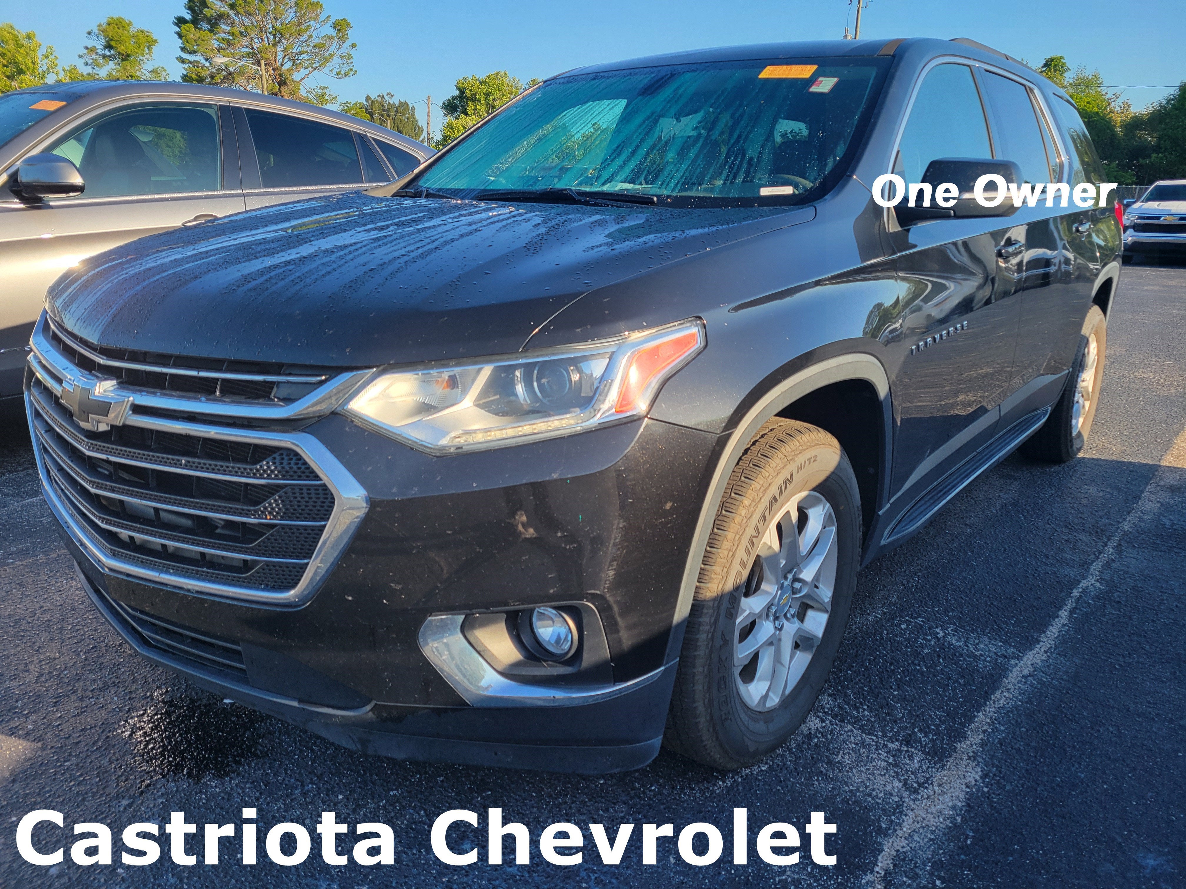 2021 Chevrolet Traverse FWD 1LT's photo