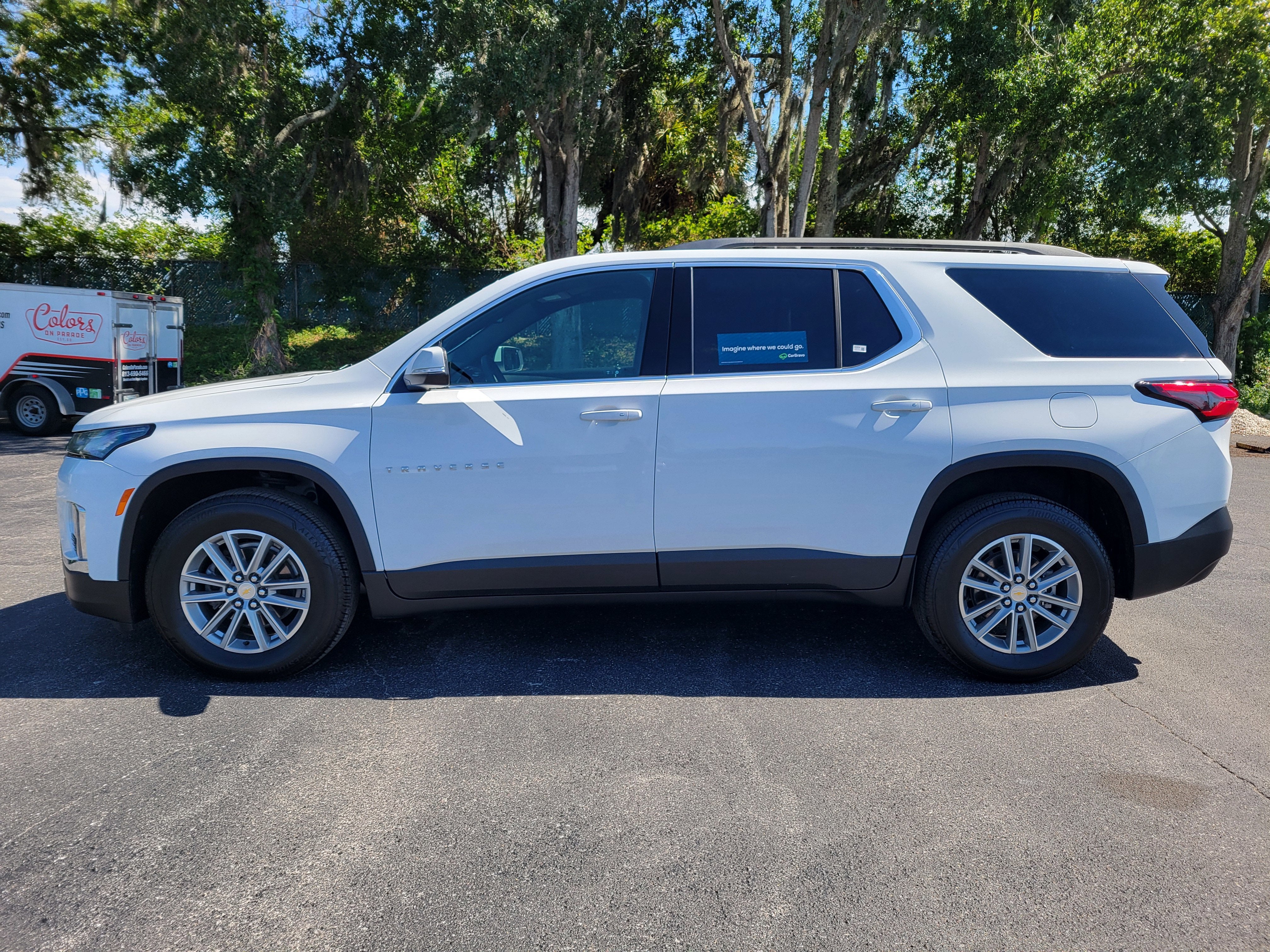 2023 Chevrolet Traverse LT Cloth