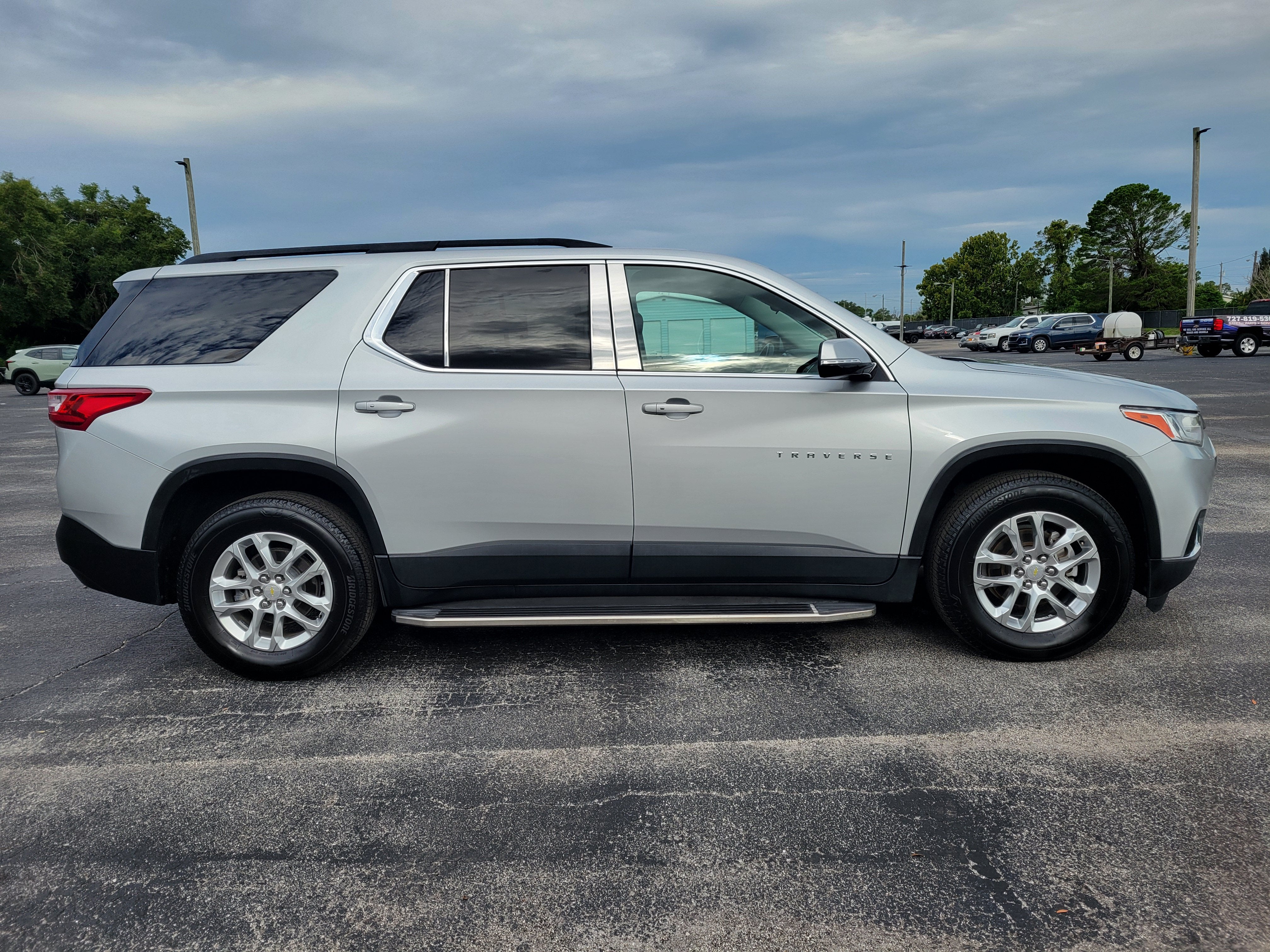 2019 Chevrolet Traverse LT Cloth