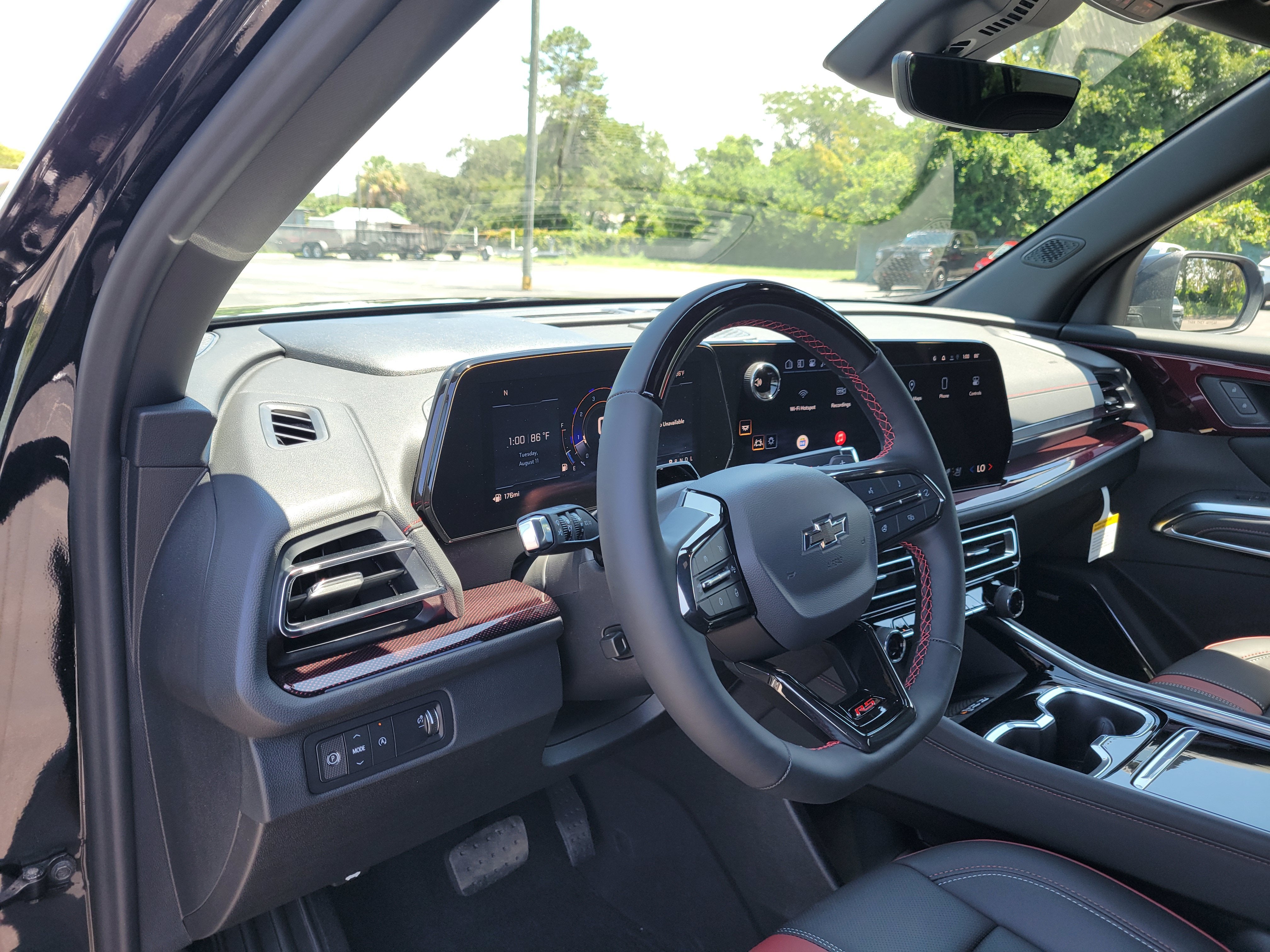 2027 Chevrolet Traverse RS