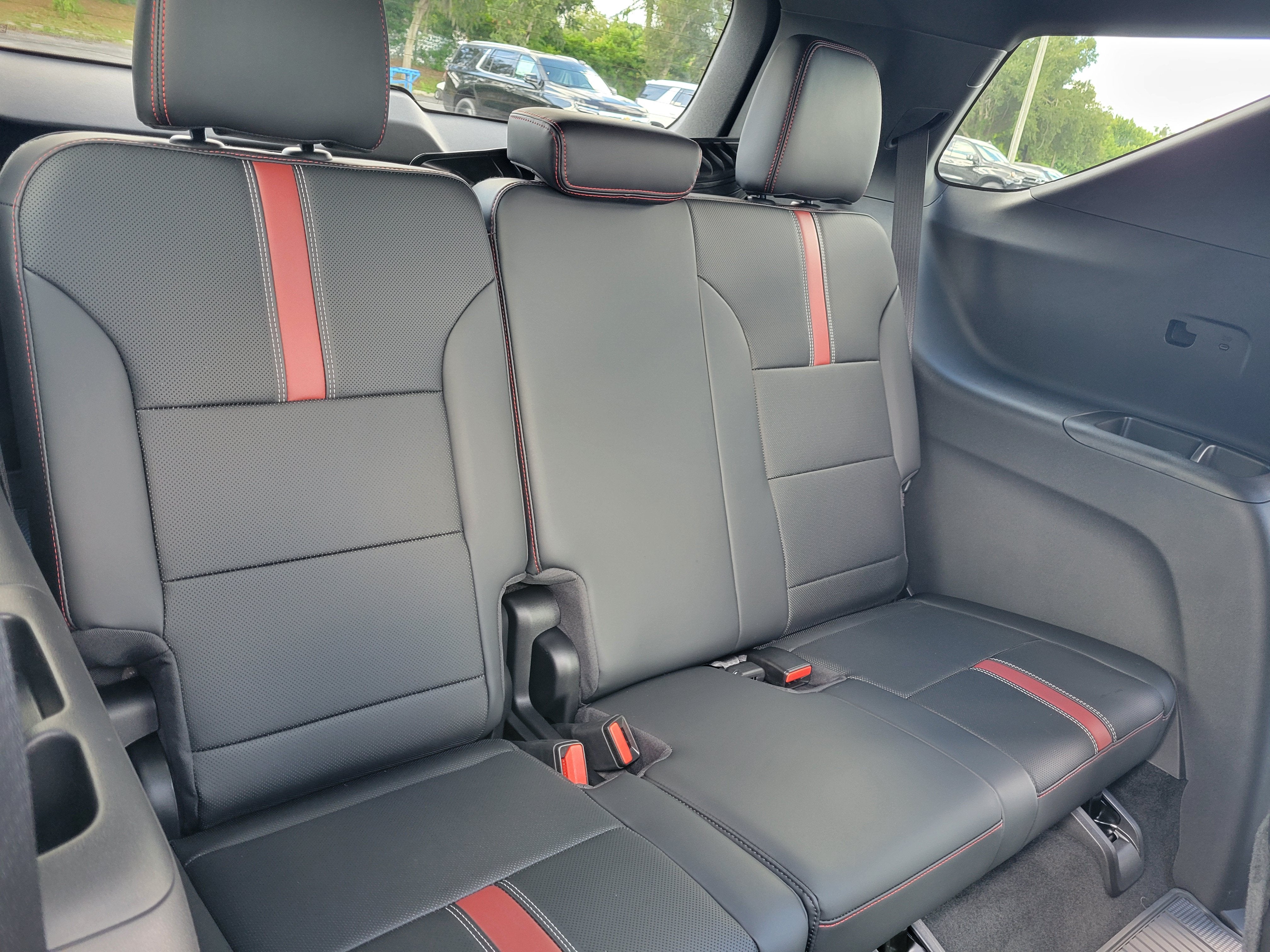 2027 Chevrolet Traverse RS
