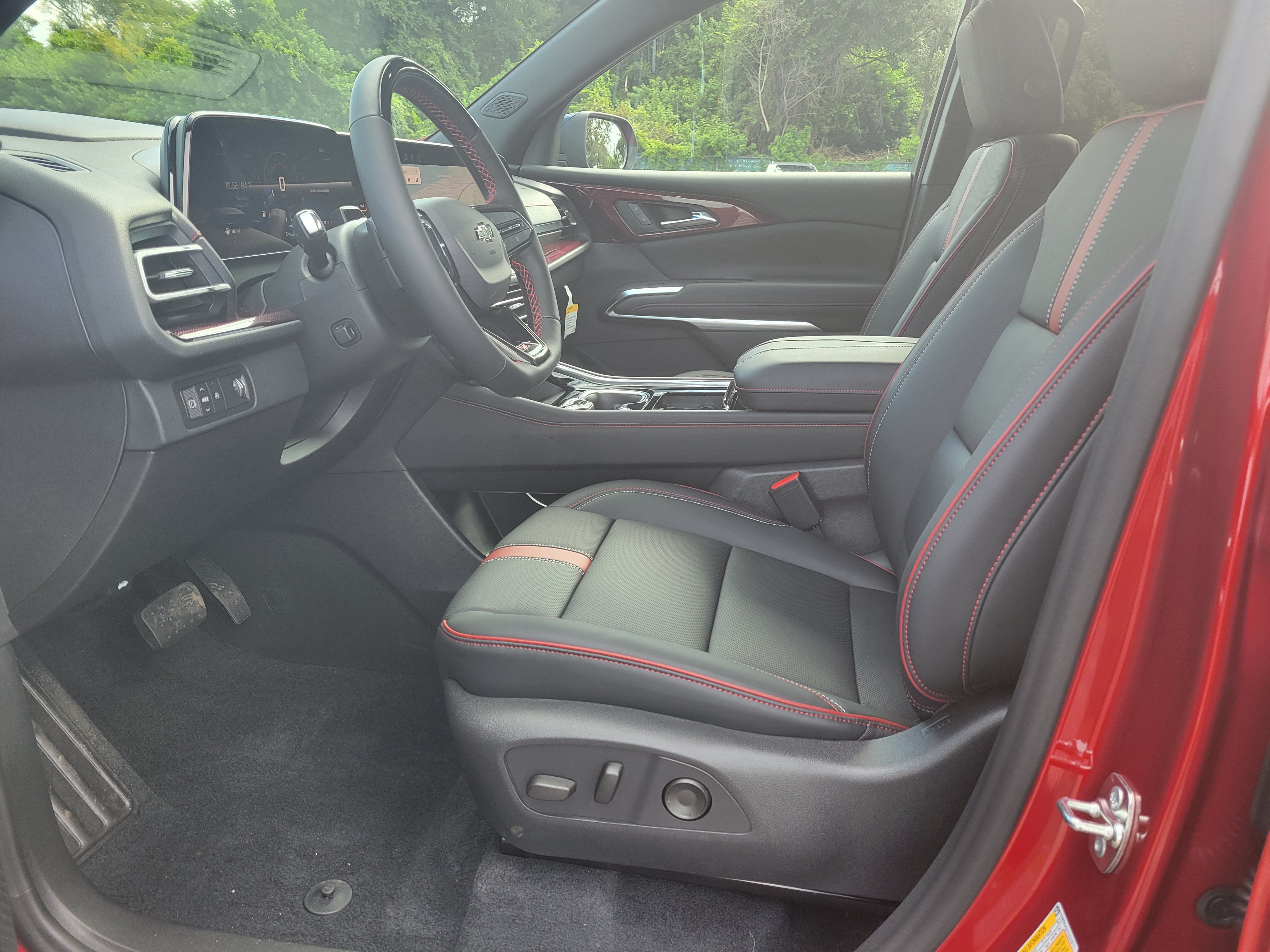 2027 Chevrolet Traverse RS