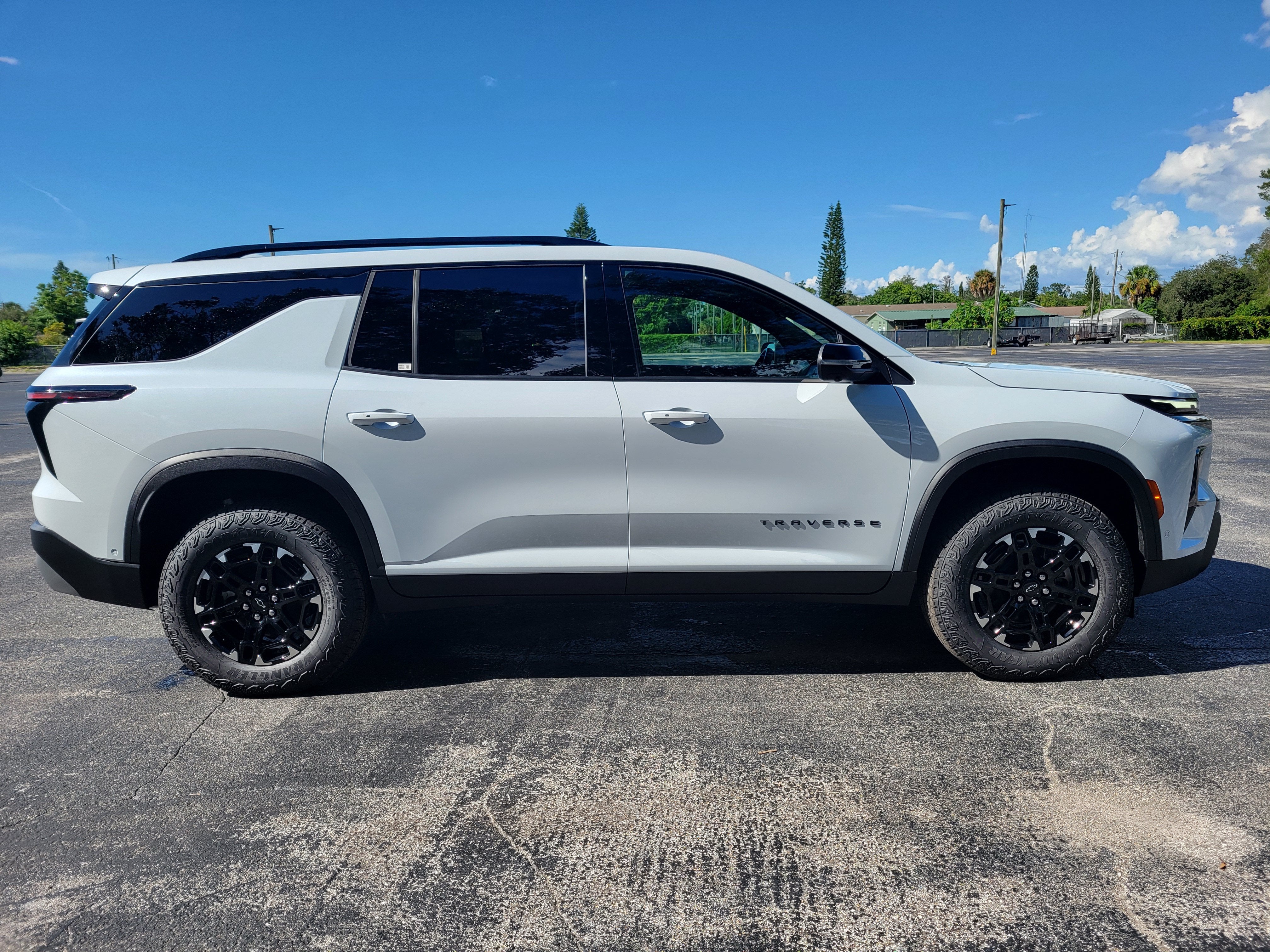 2027 Chevrolet Traverse Z71