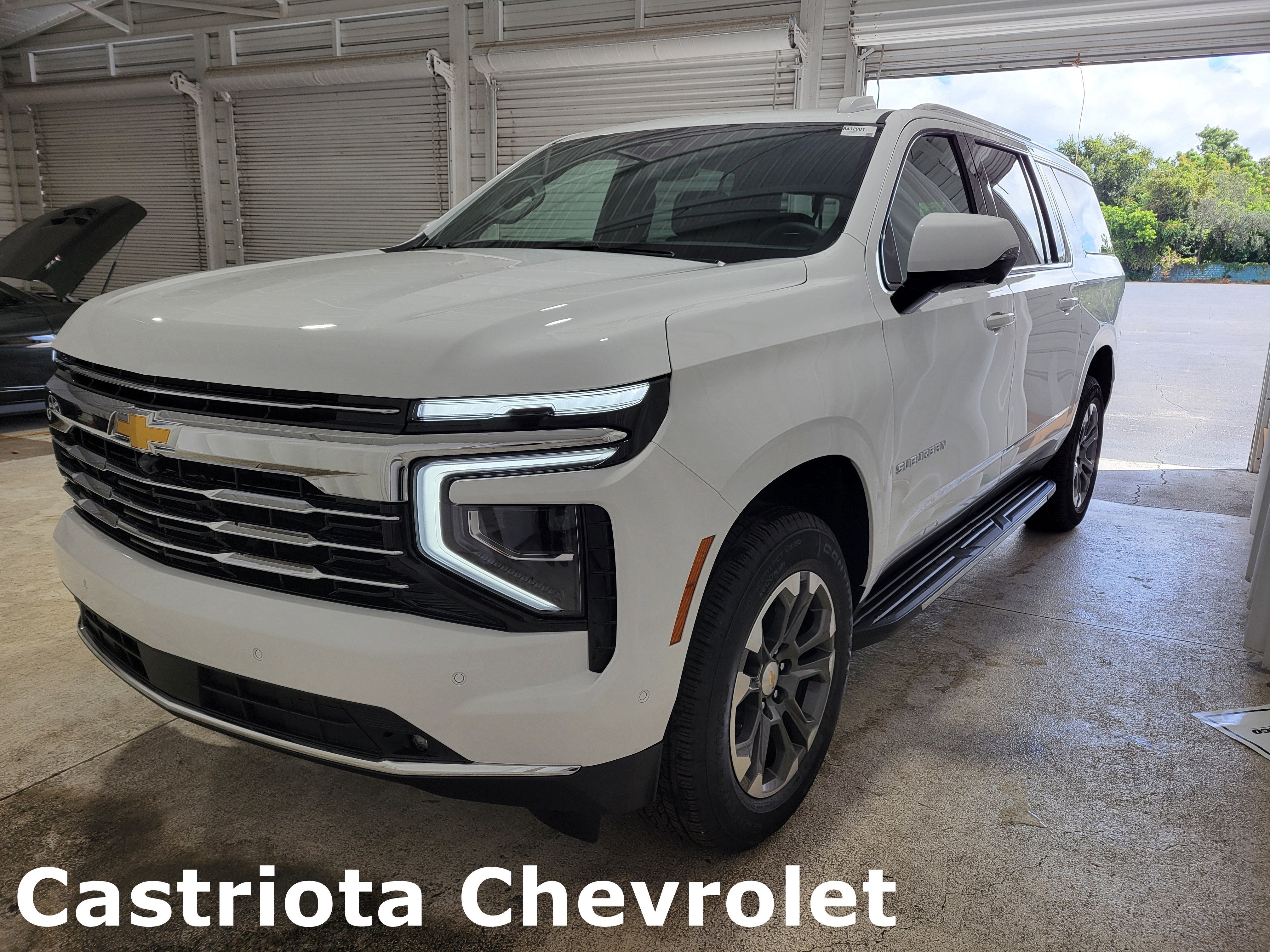 2026 Chevrolet Suburban LT