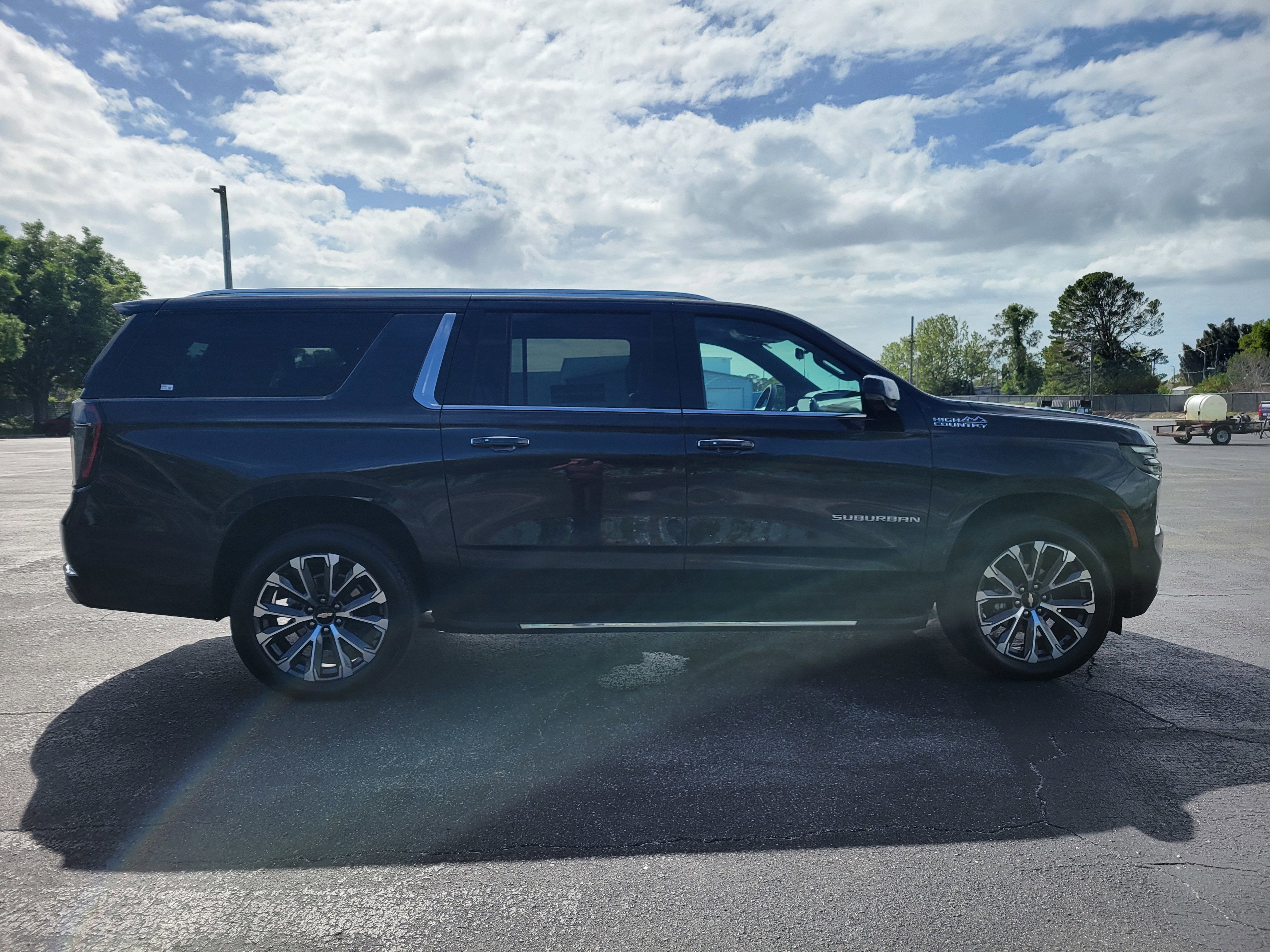 2025 Chevrolet Suburban High Country