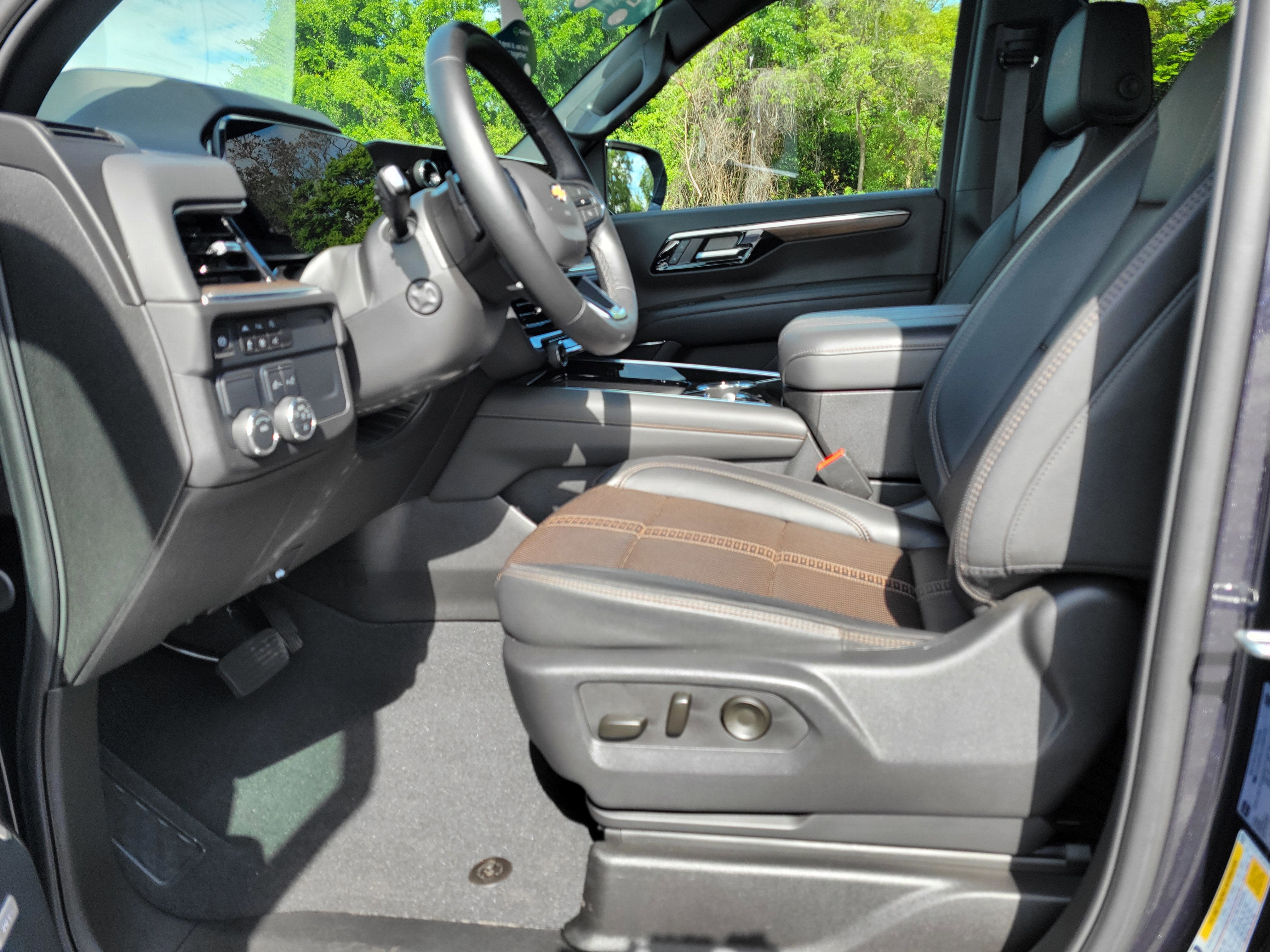 2025 Chevrolet Suburban High Country