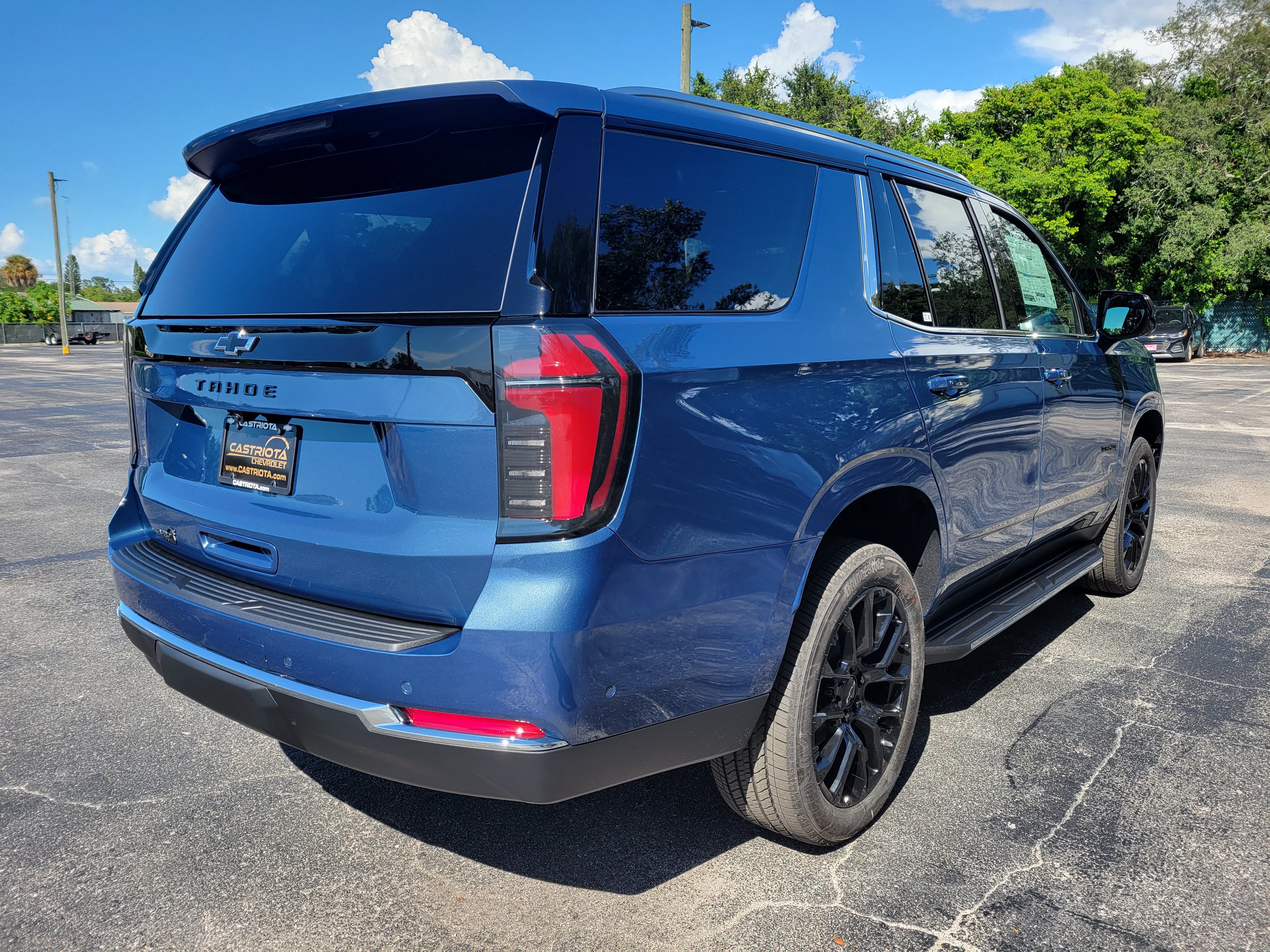 2026 Chevrolet Tahoe LS