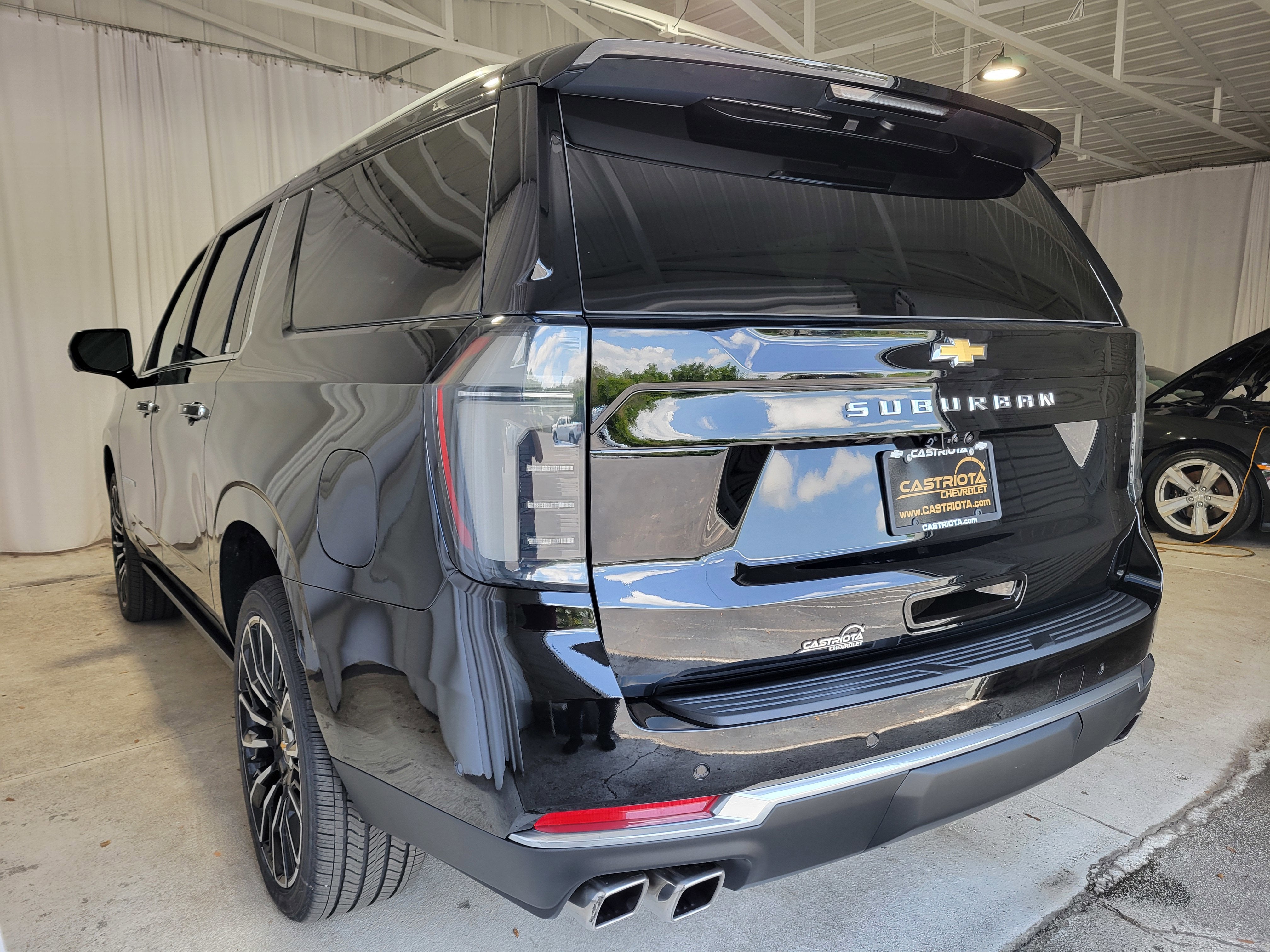 2025 Chevrolet Suburban High Country