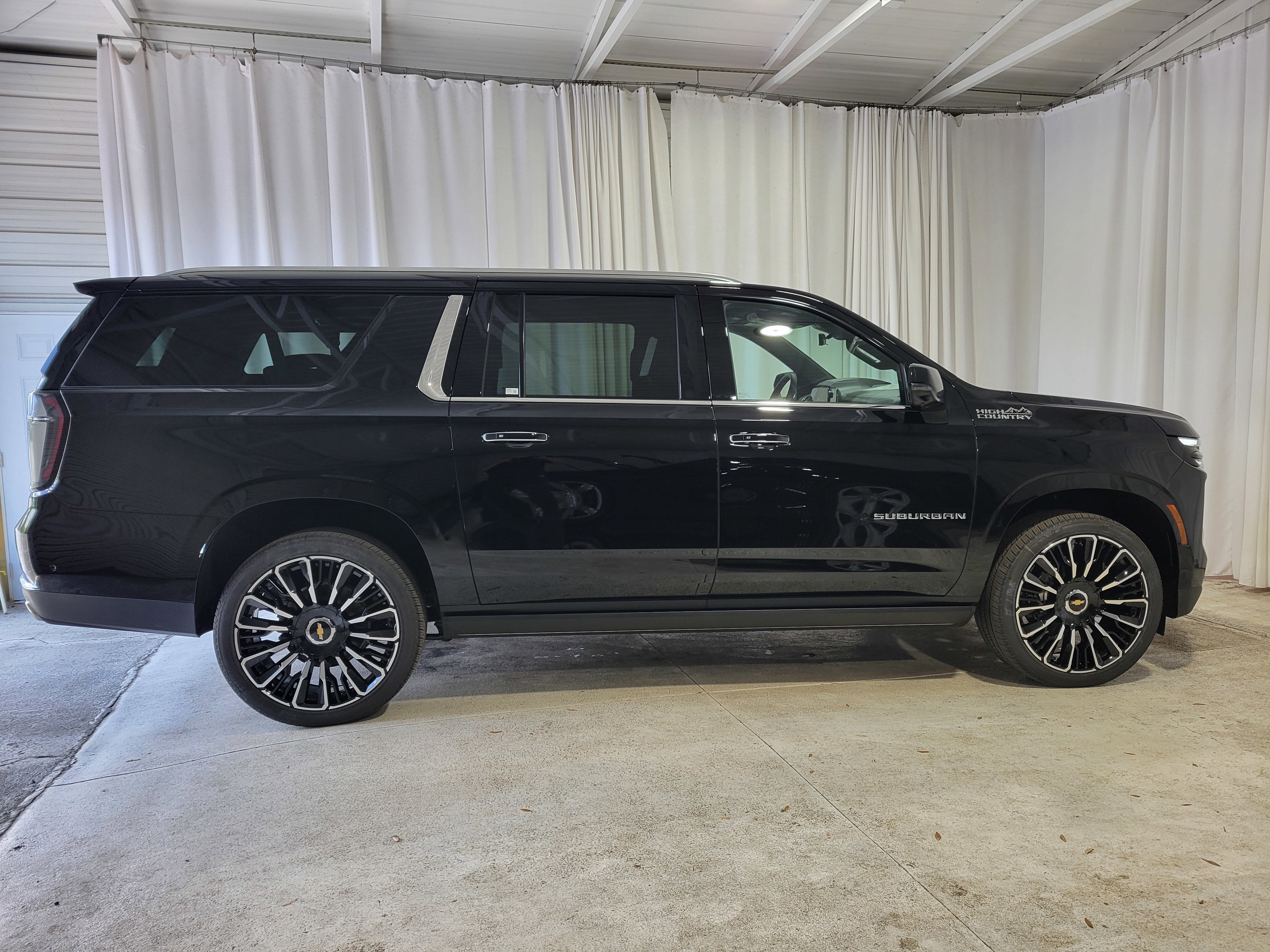 2025 Chevrolet Suburban High Country
