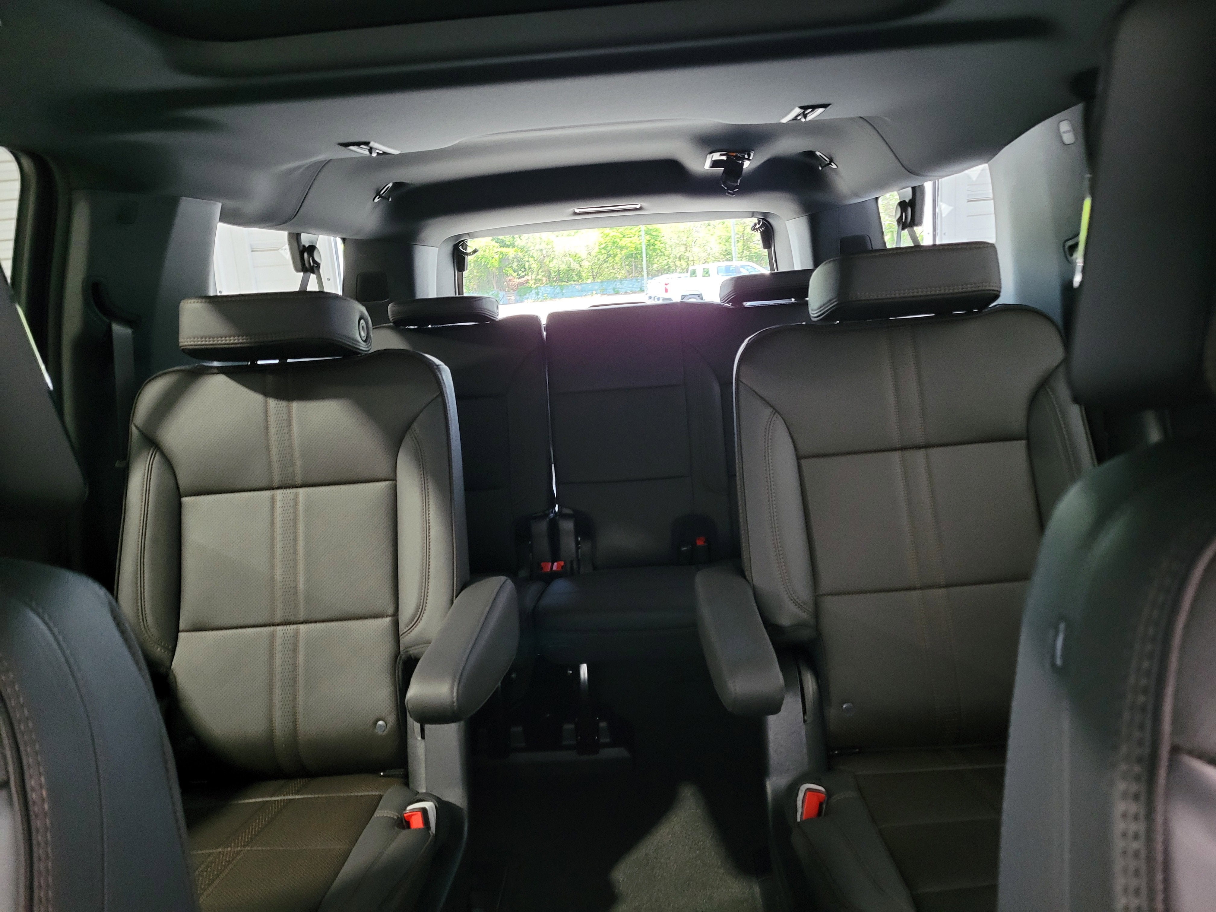 2025 Chevrolet Suburban High Country