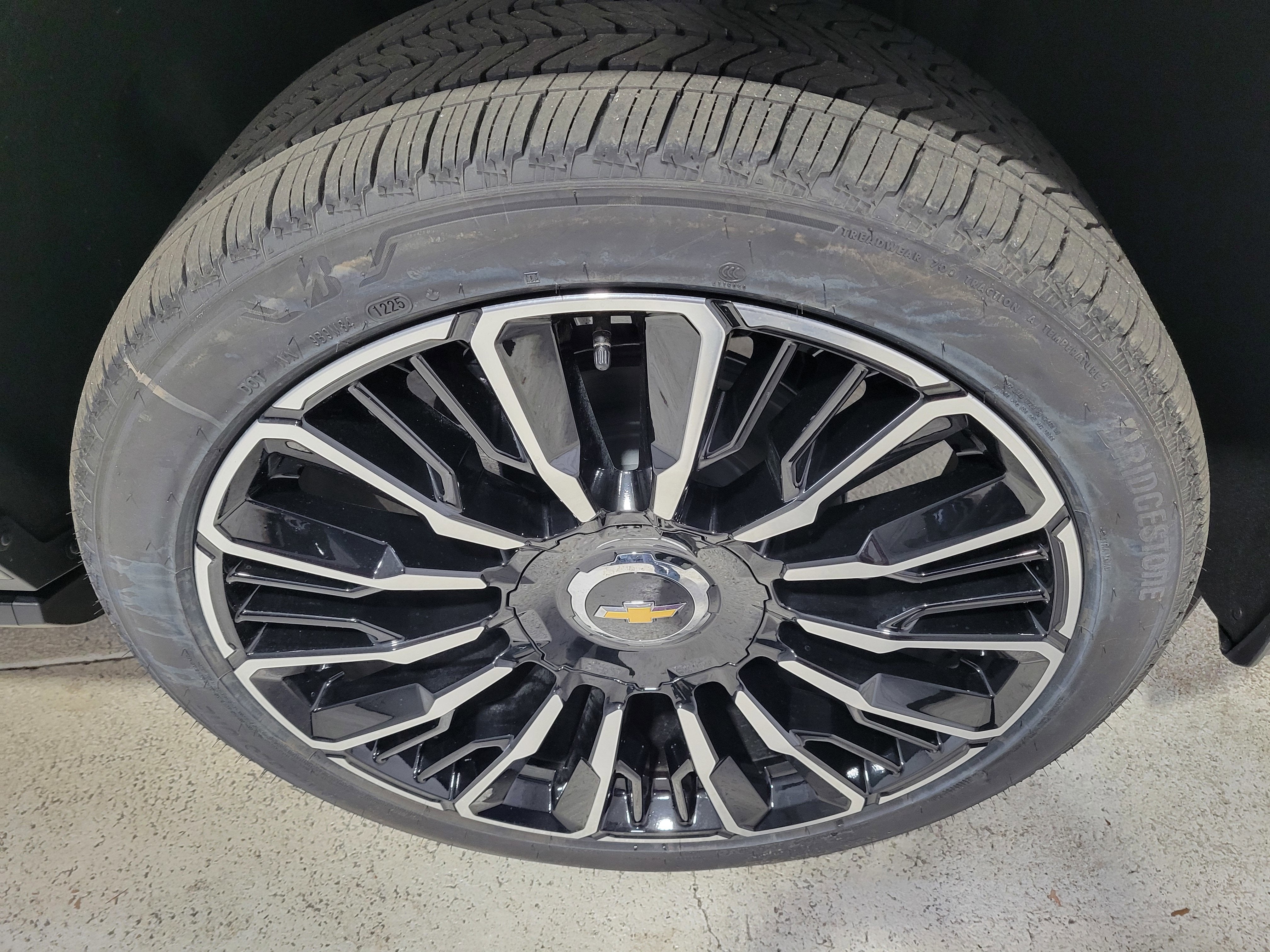 2025 Chevrolet Suburban High Country