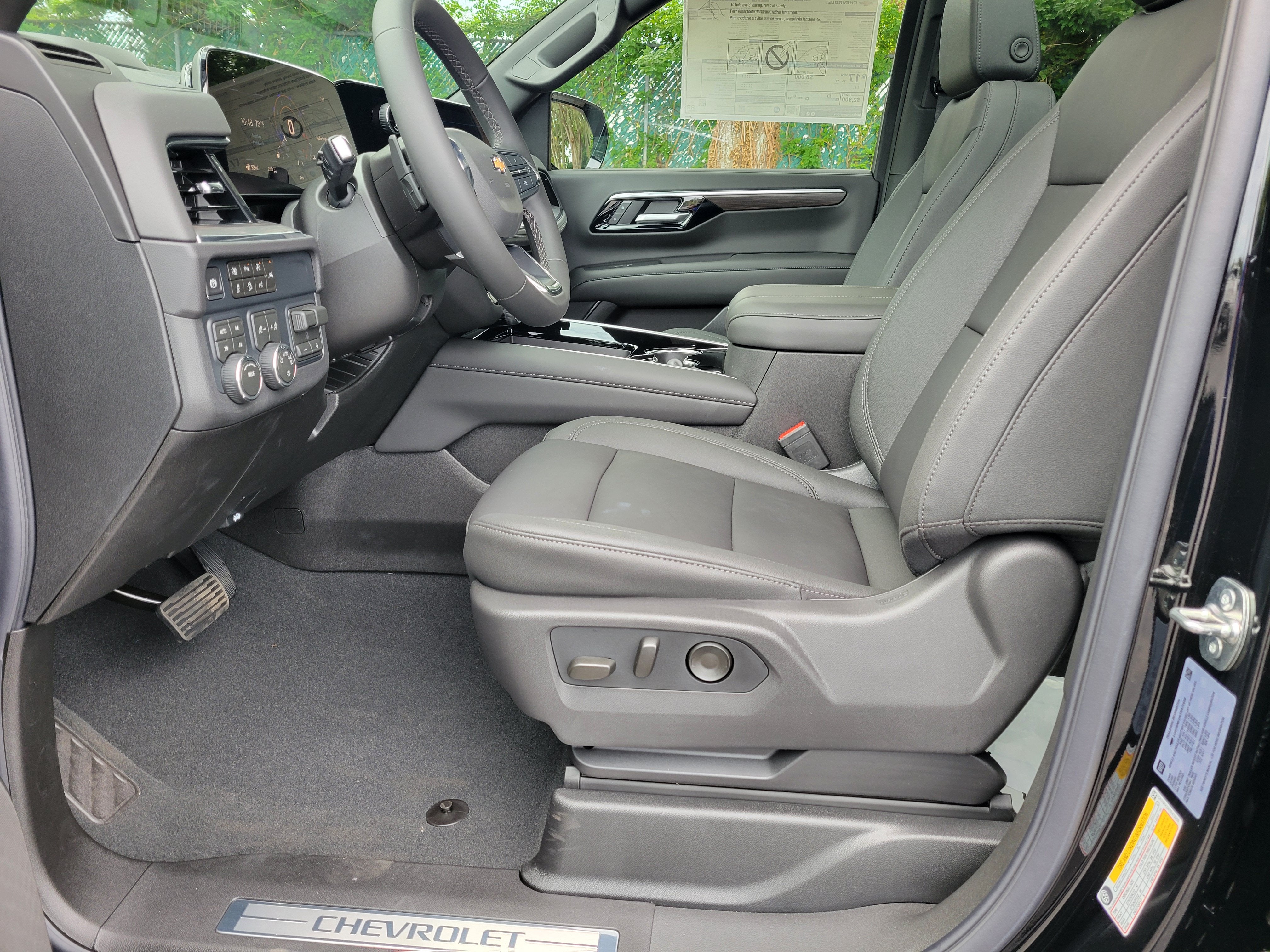 2026 Chevrolet Tahoe LT - Photo 32