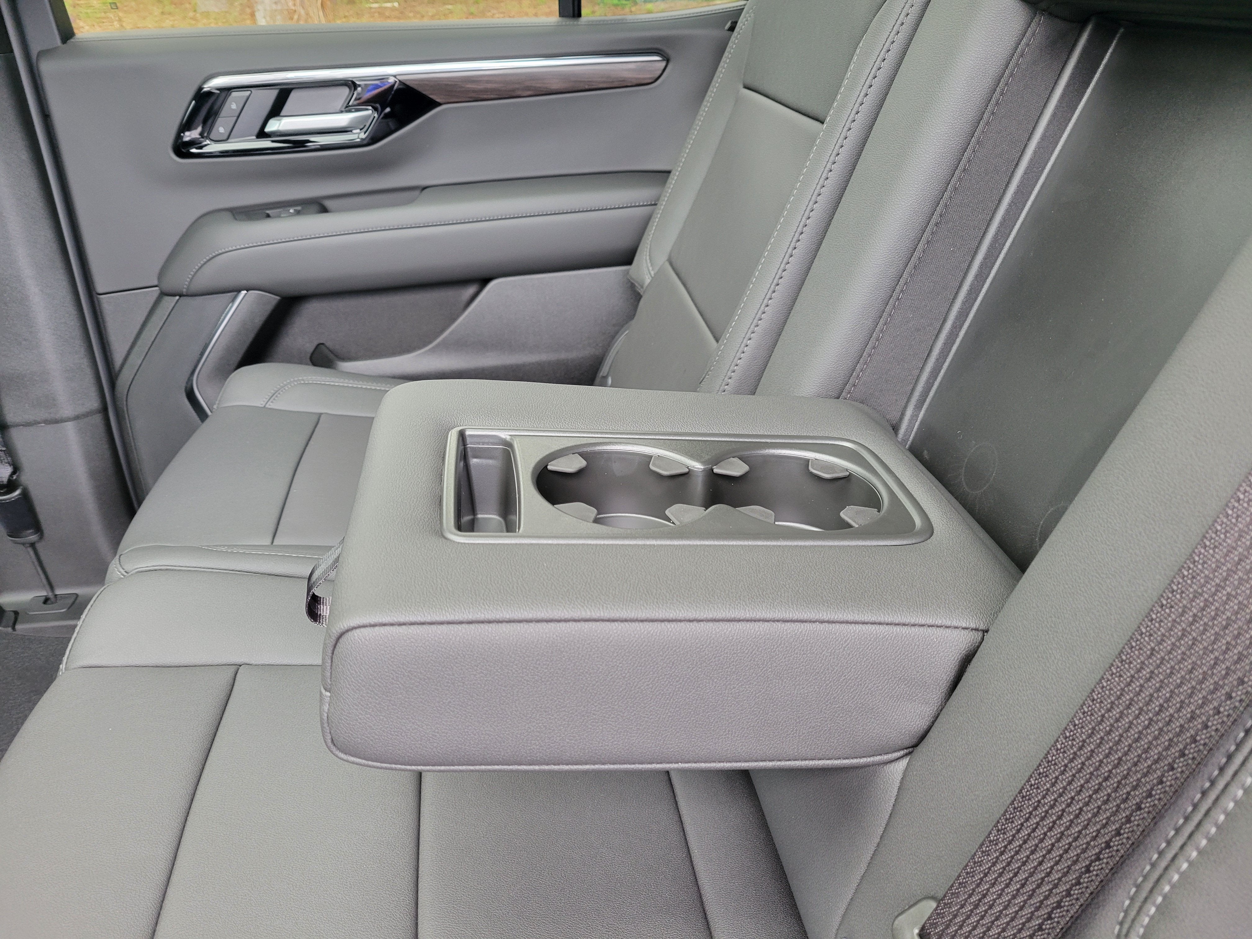 2026 Chevrolet Tahoe LT - Photo 36