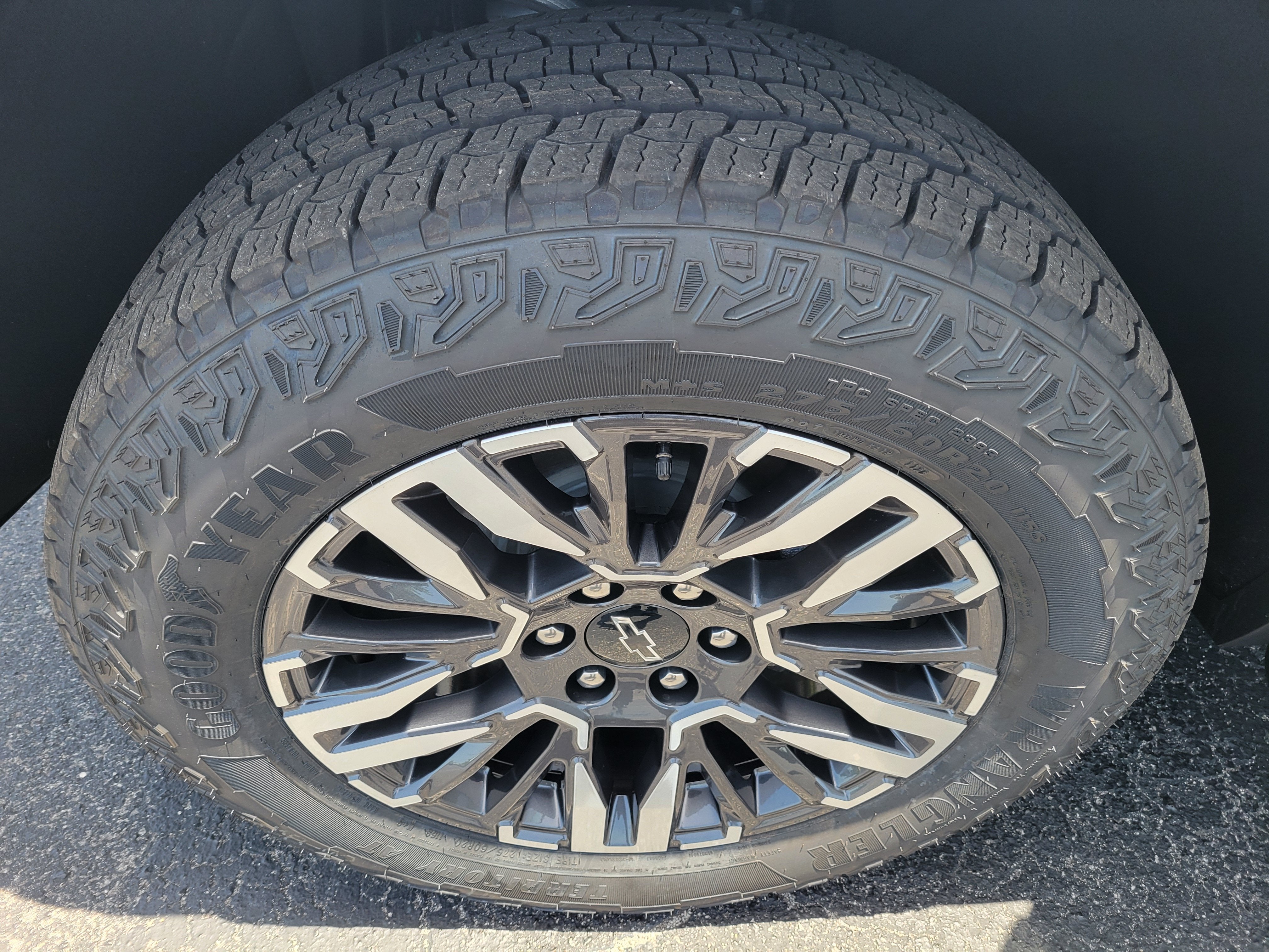 2026 Chevrolet Tahoe Z71