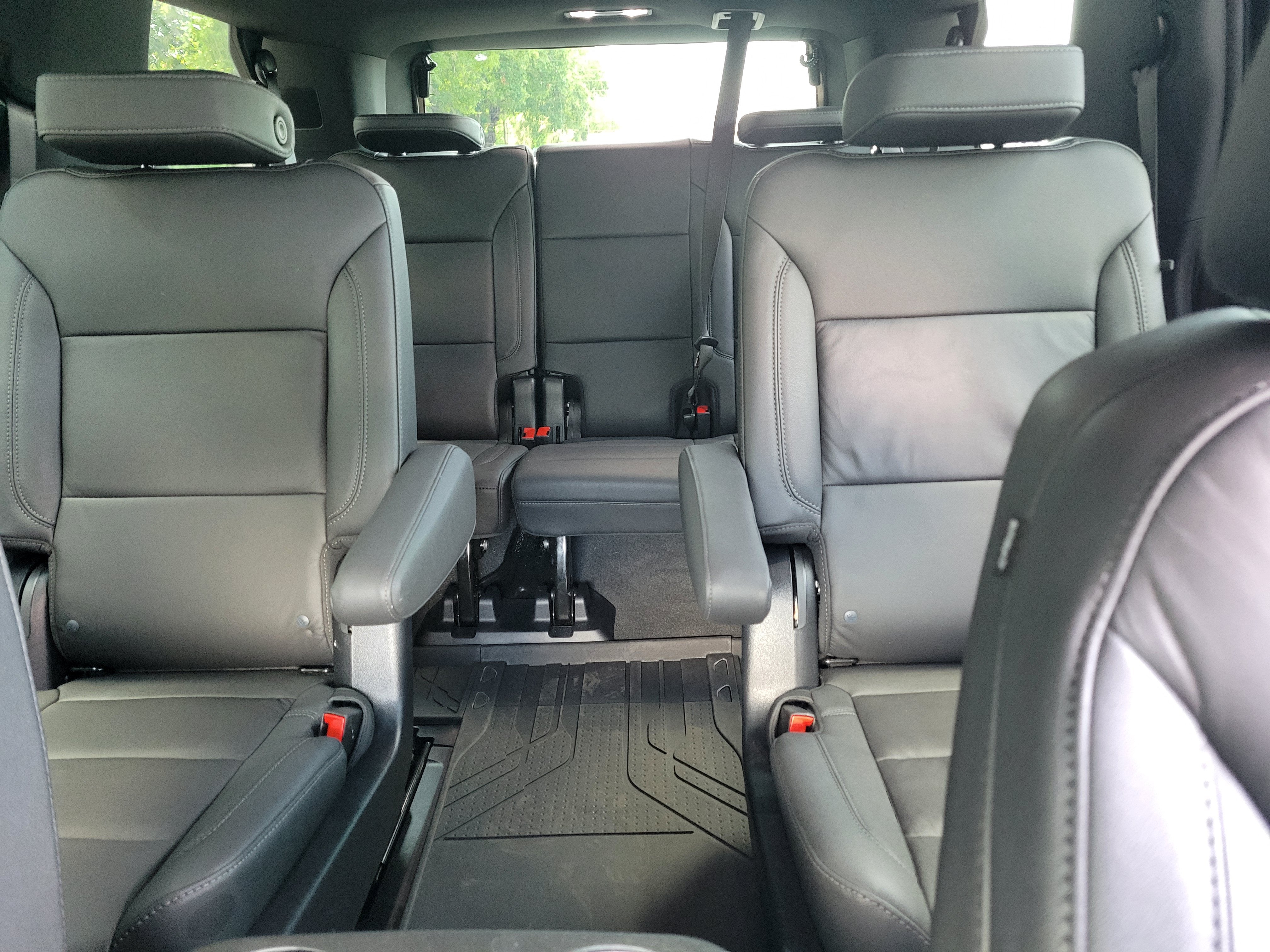 2025 Chevrolet Tahoe Z71 - Photo 17