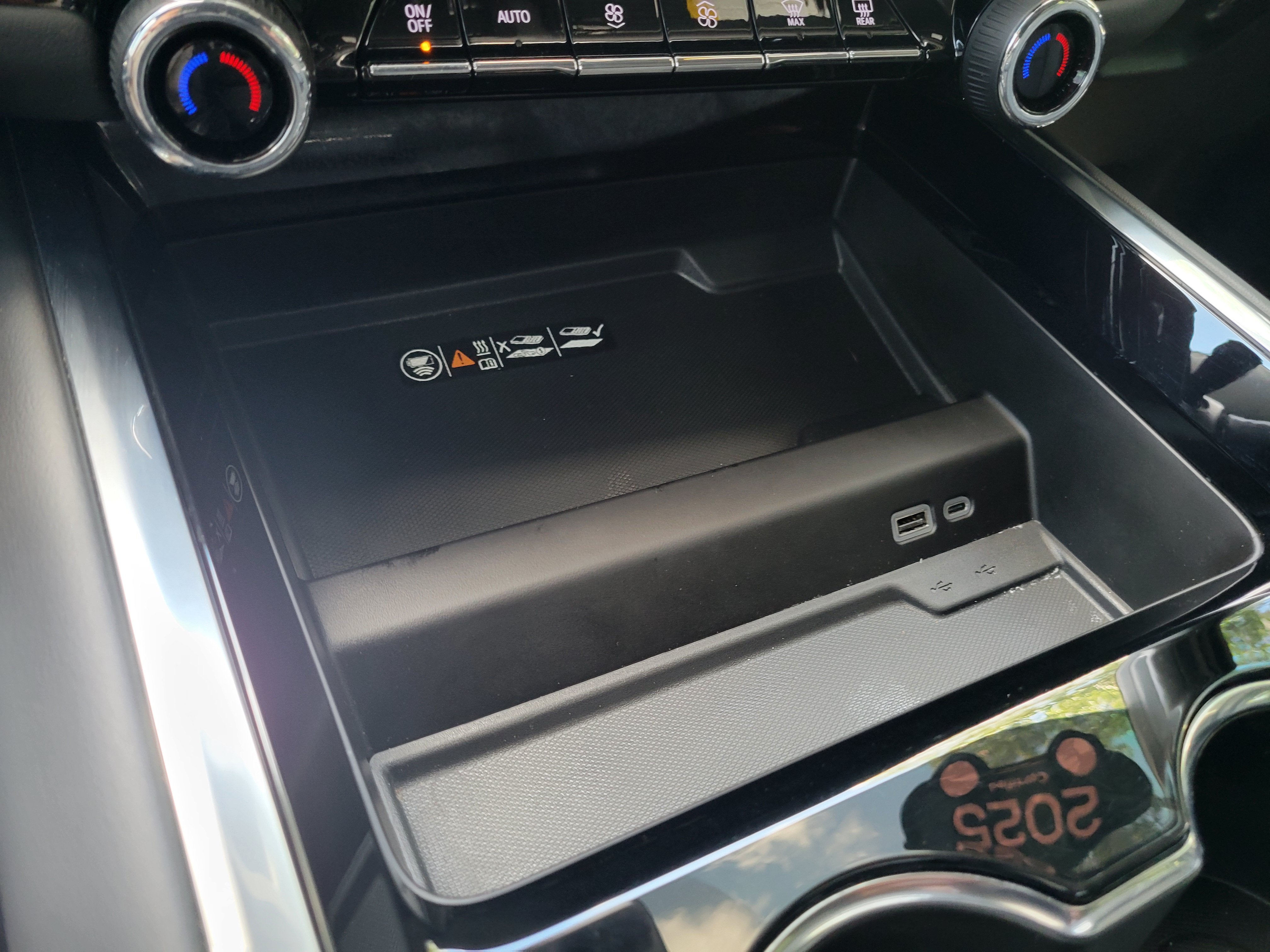 2025 Chevrolet Tahoe Z71 - Photo 28