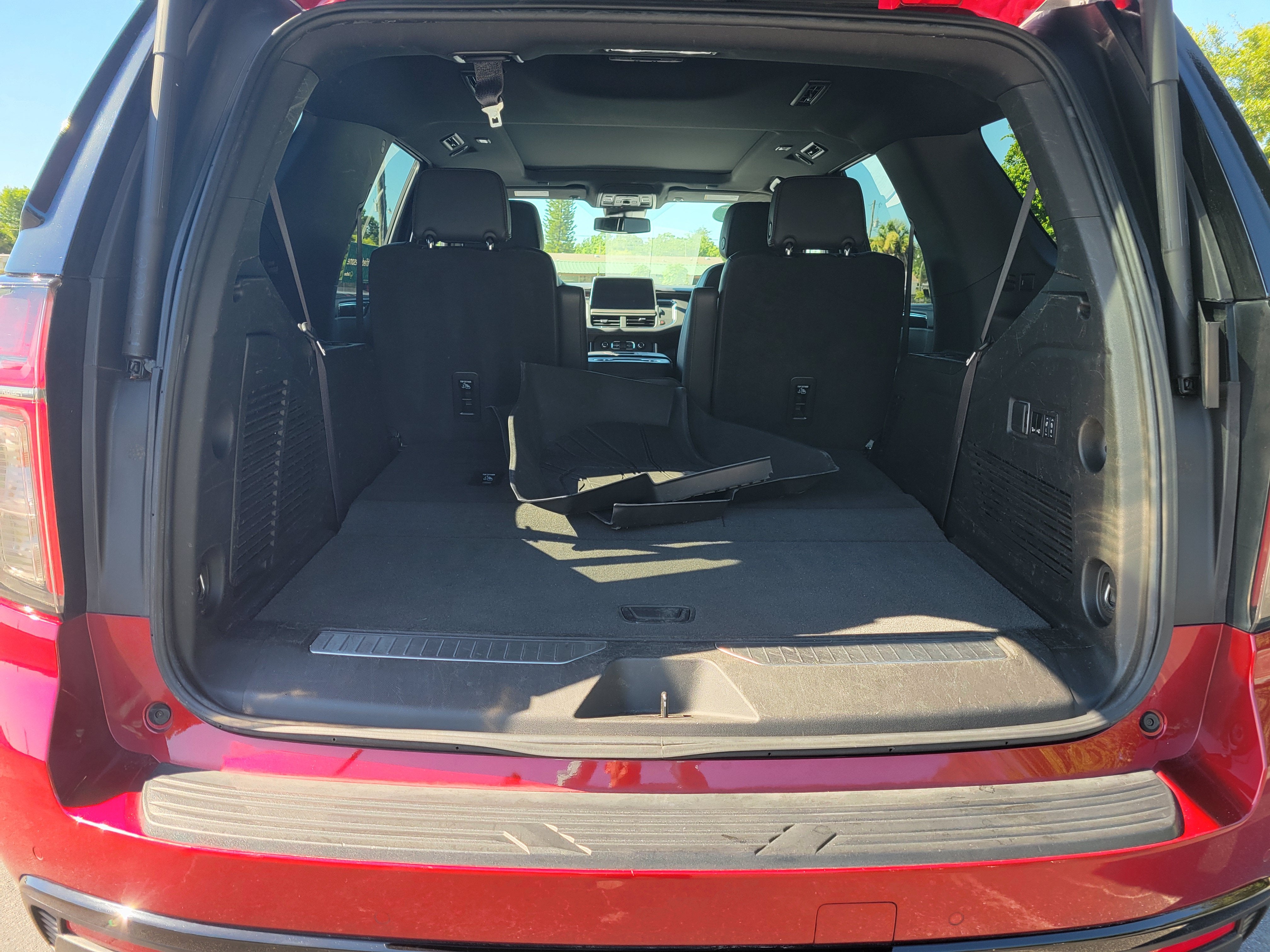 2024 Chevrolet Tahoe RST