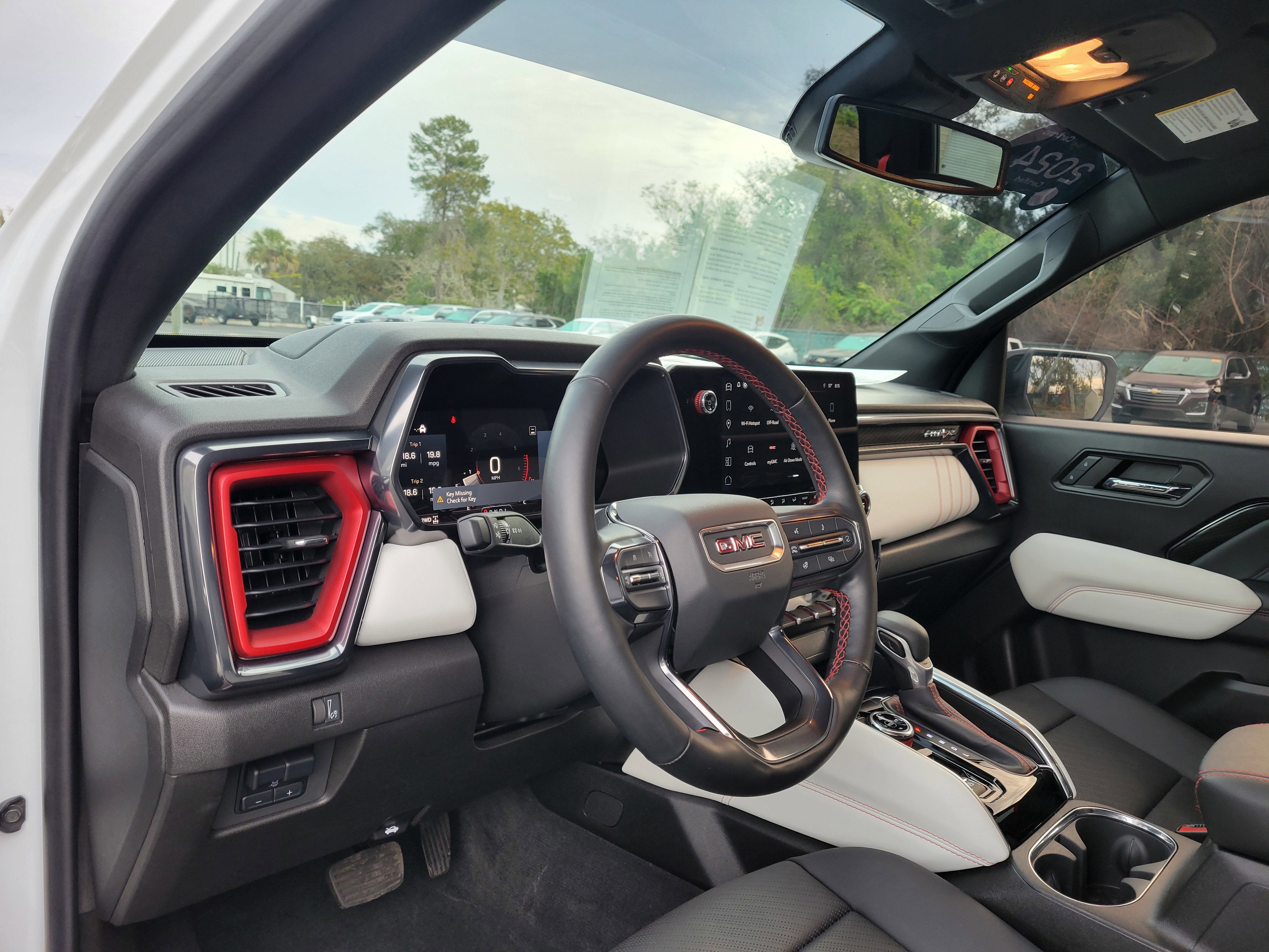 2024 GMC Canyon AT4X