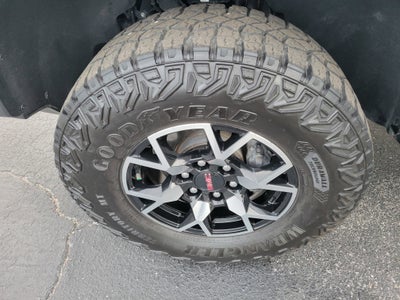 2024 GMC Canyon AT4X