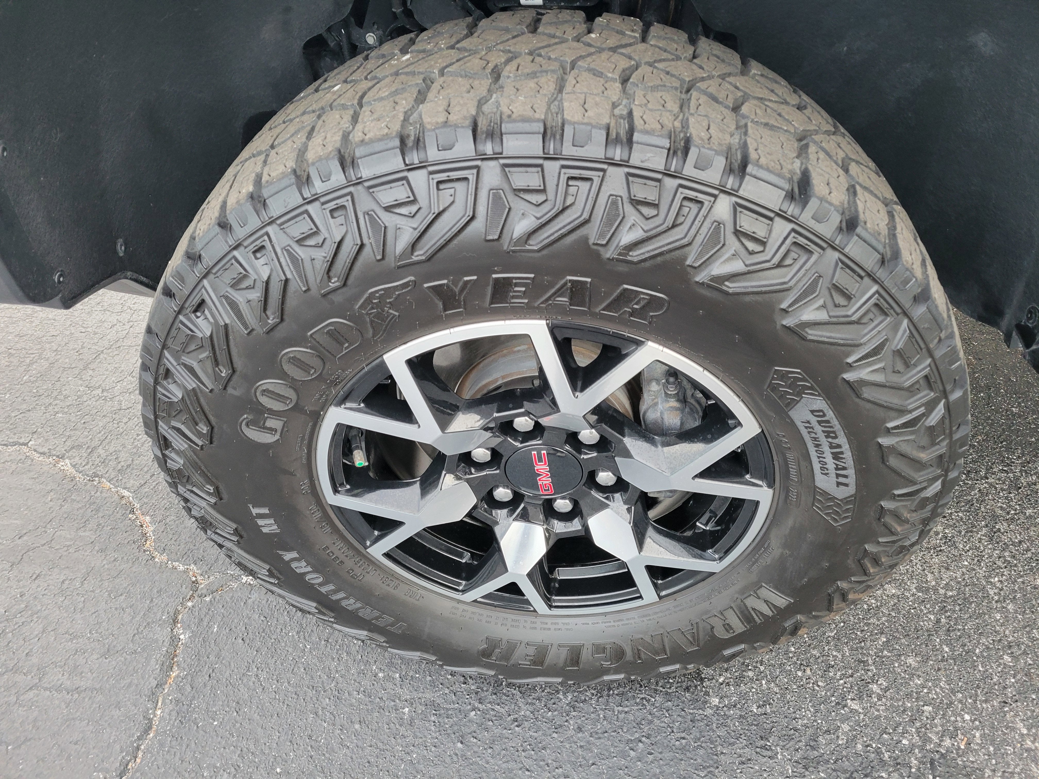 2024 GMC Canyon AT4X