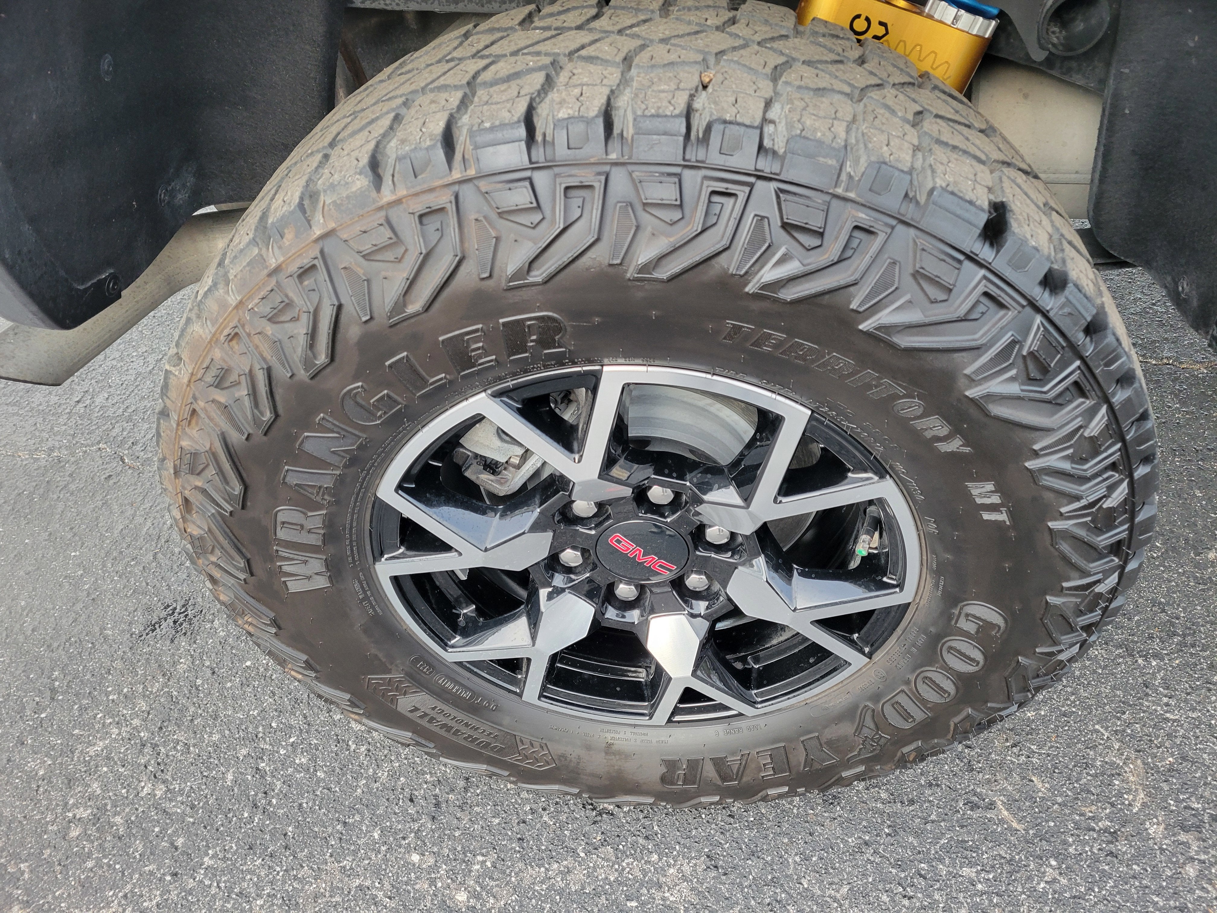 2024 GMC Canyon AT4X