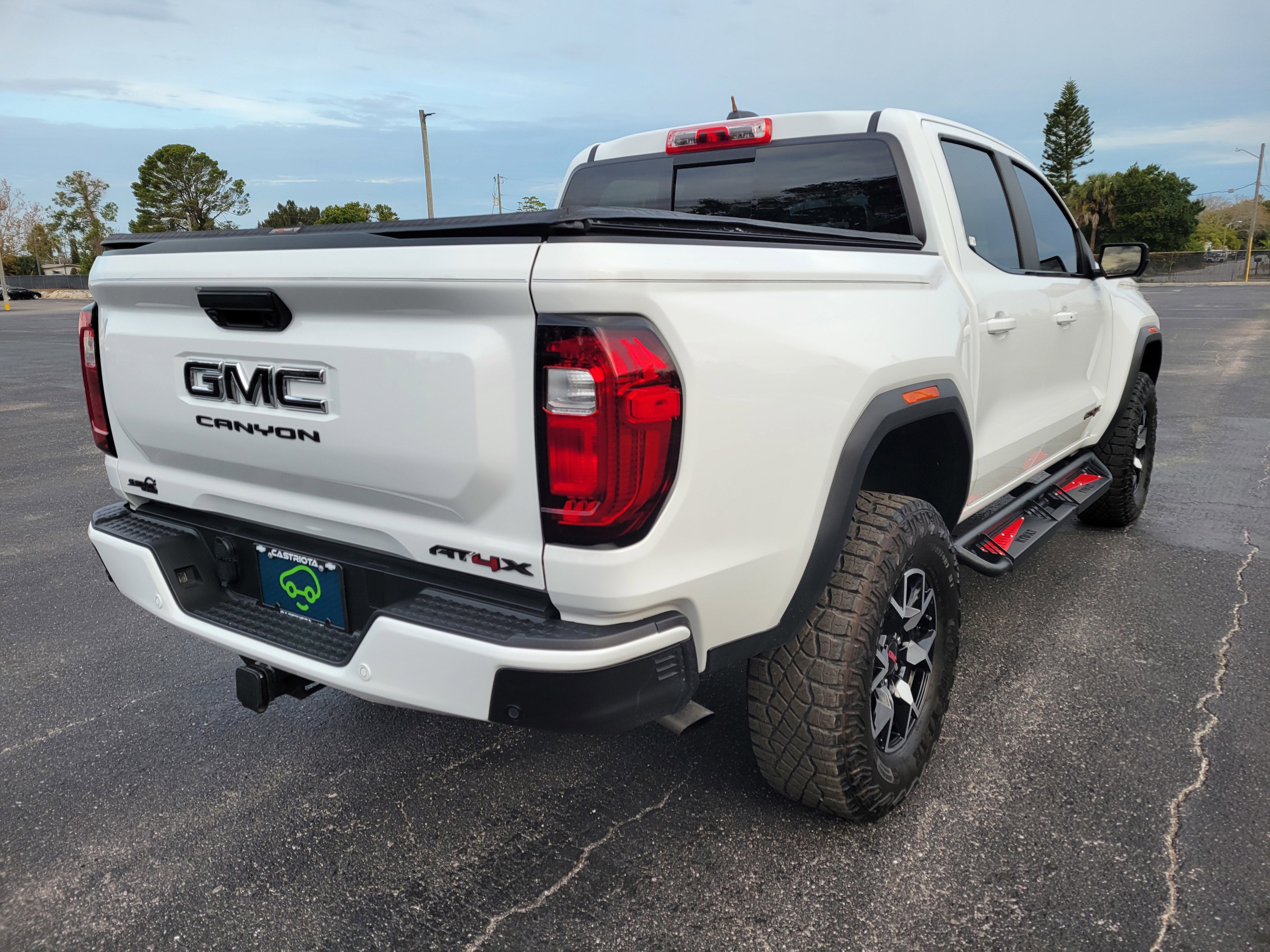 2024 GMC Canyon AT4X