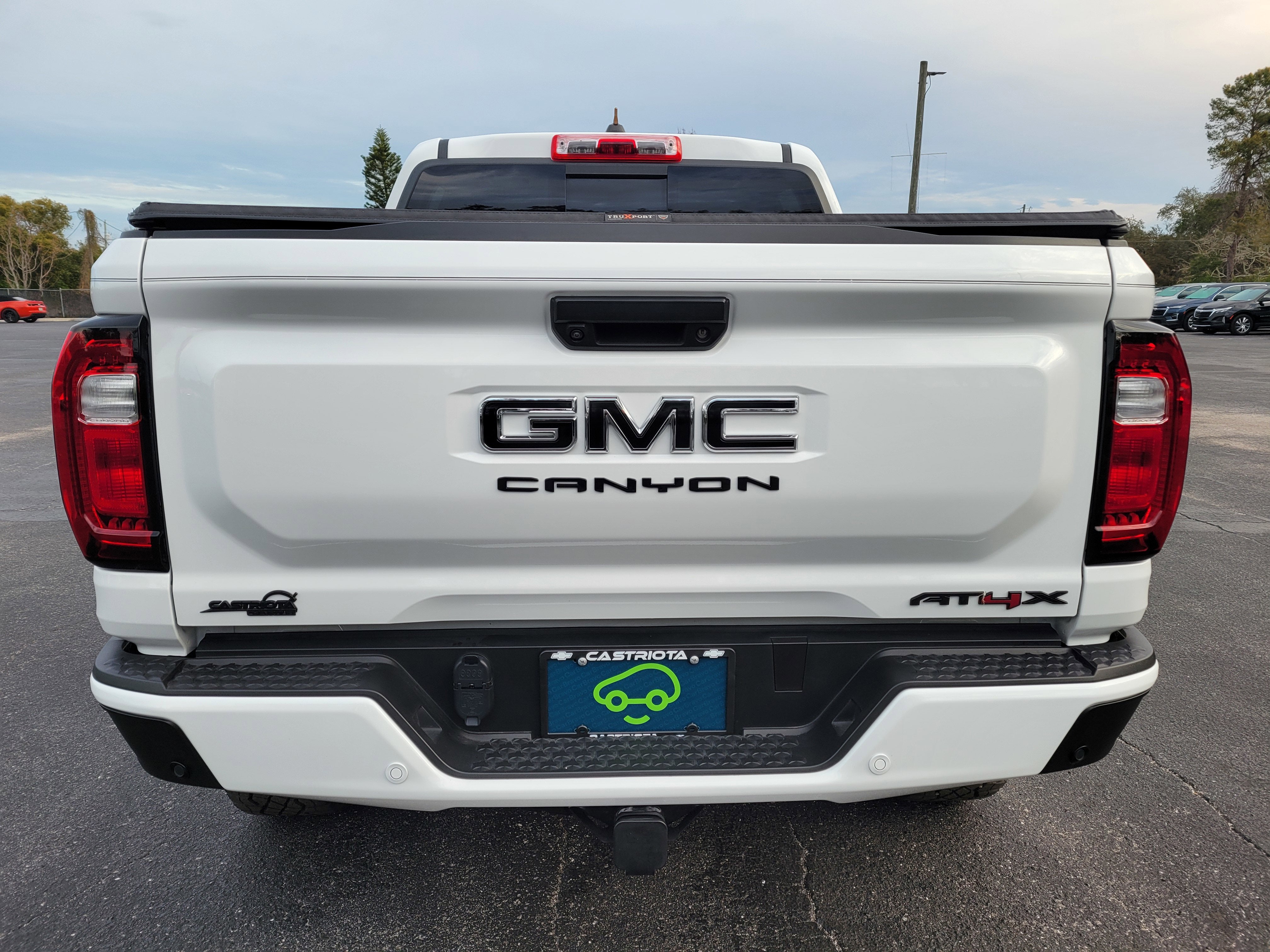 2024 GMC Canyon AT4X