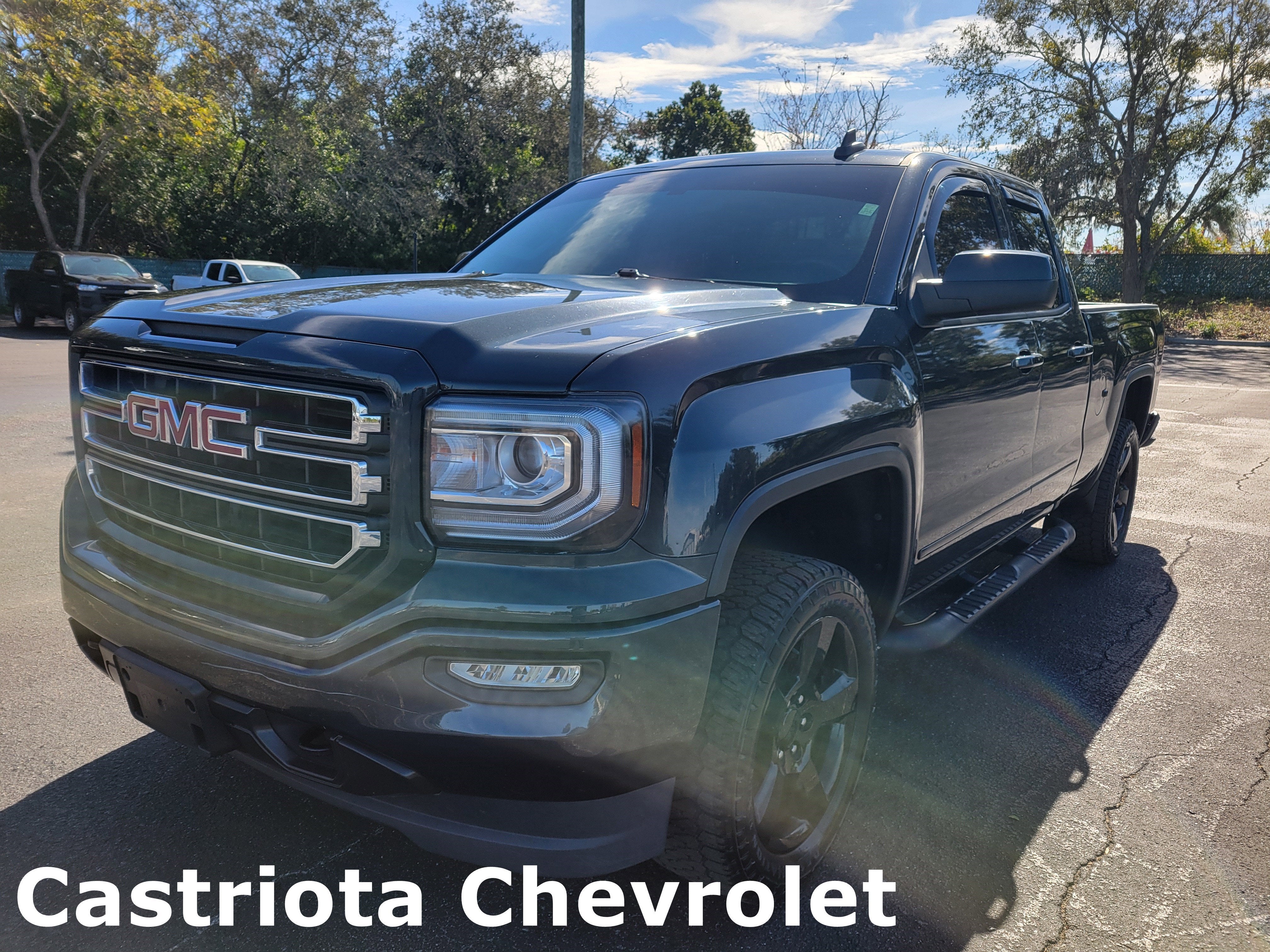 2018 GMC Sierra 1500 4WD Double Cab 143.5"