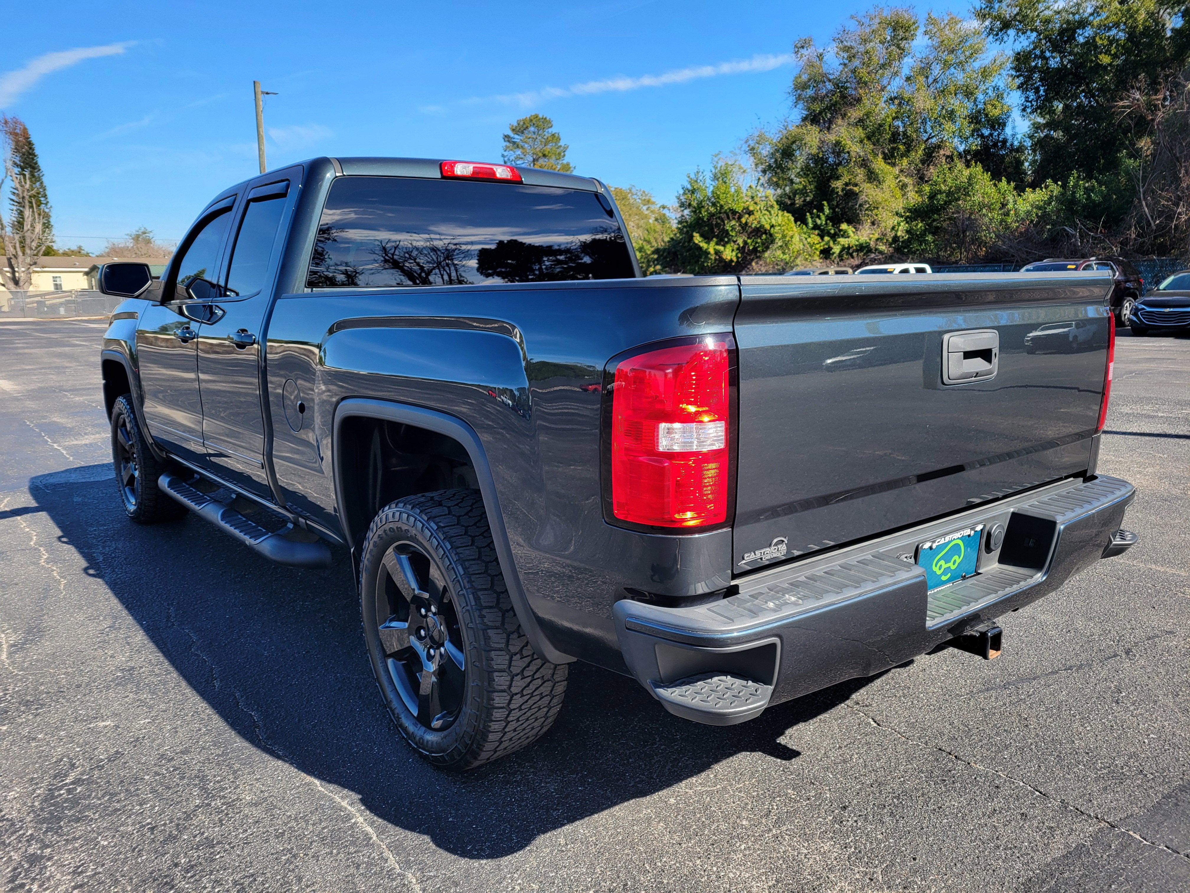 2018 GMC Sierra 1500 4WD Double Cab 143.5"
