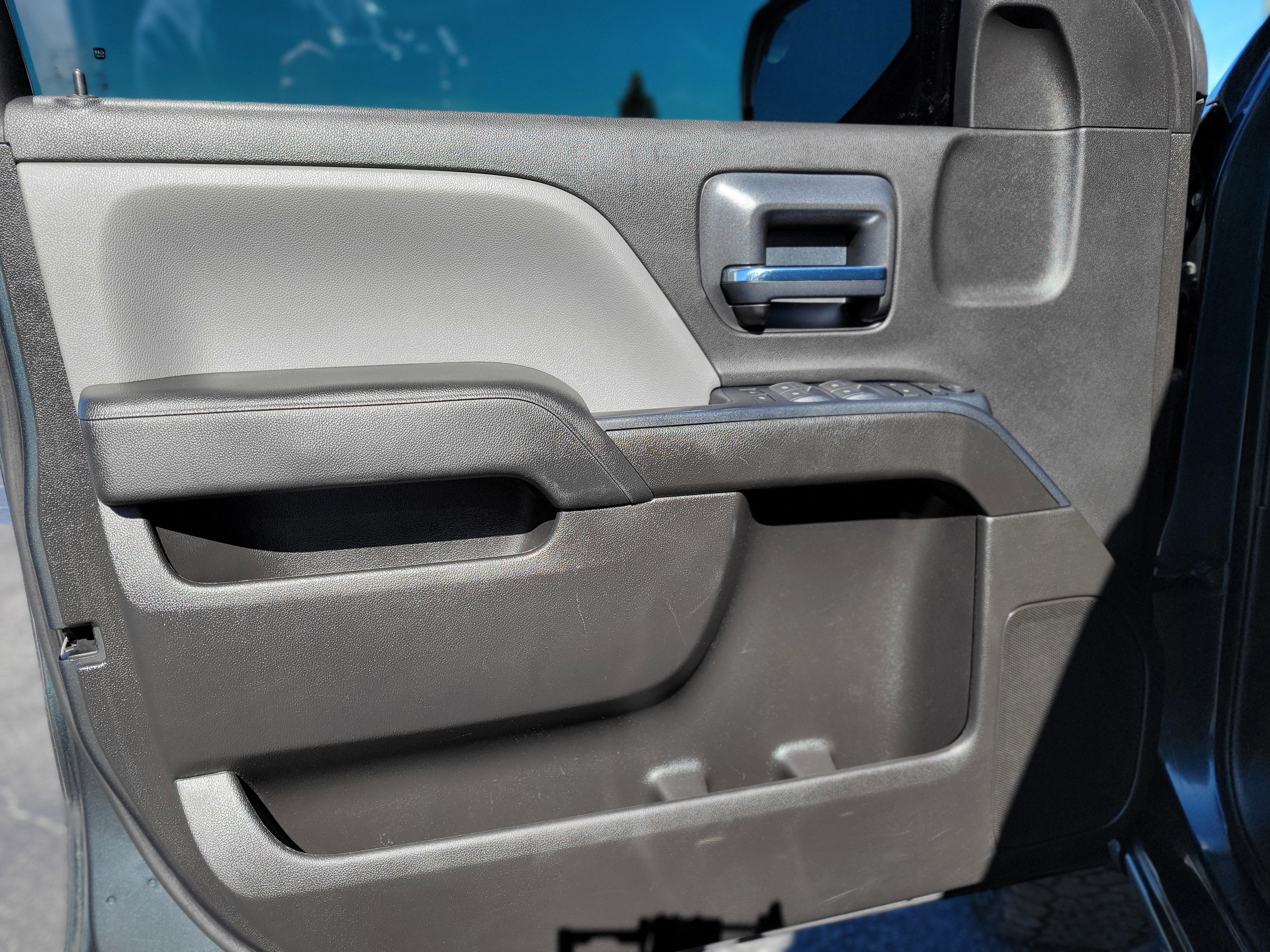 2018 GMC Sierra 1500 4WD Double Cab 143.5"