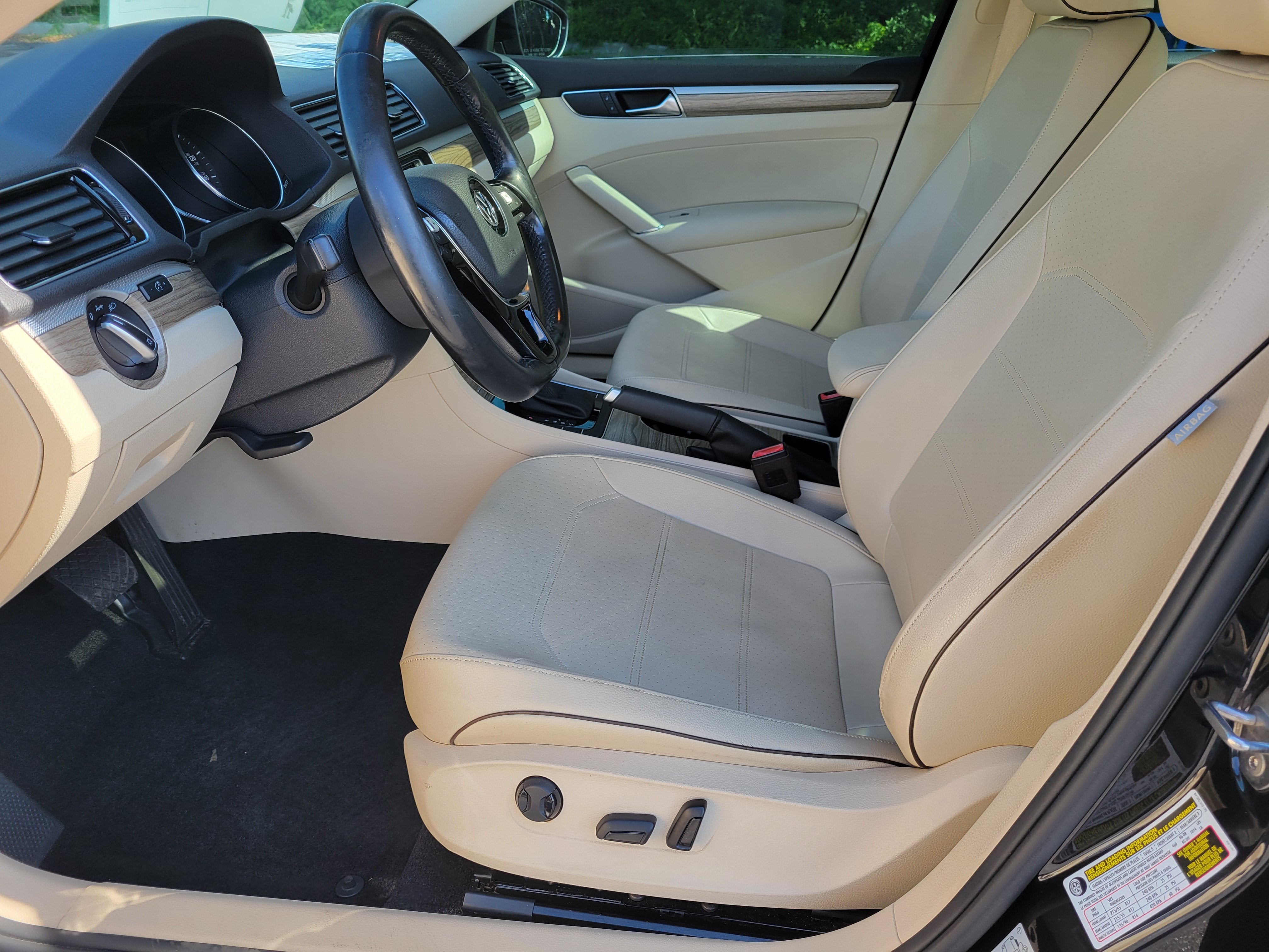 2018 Volkswagen Passat 2.0T SE