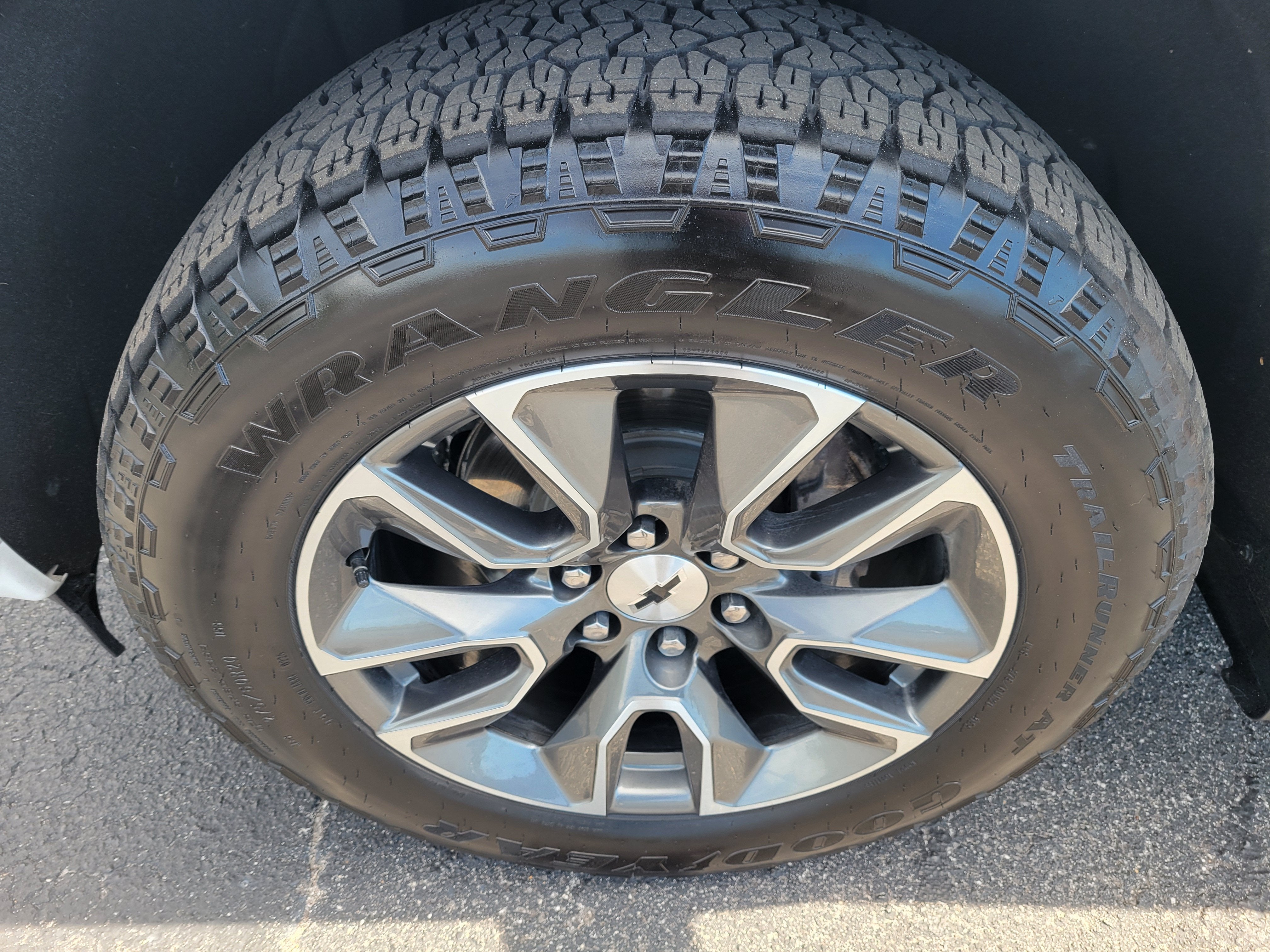 2025 Chevrolet Silverado 1500 RST