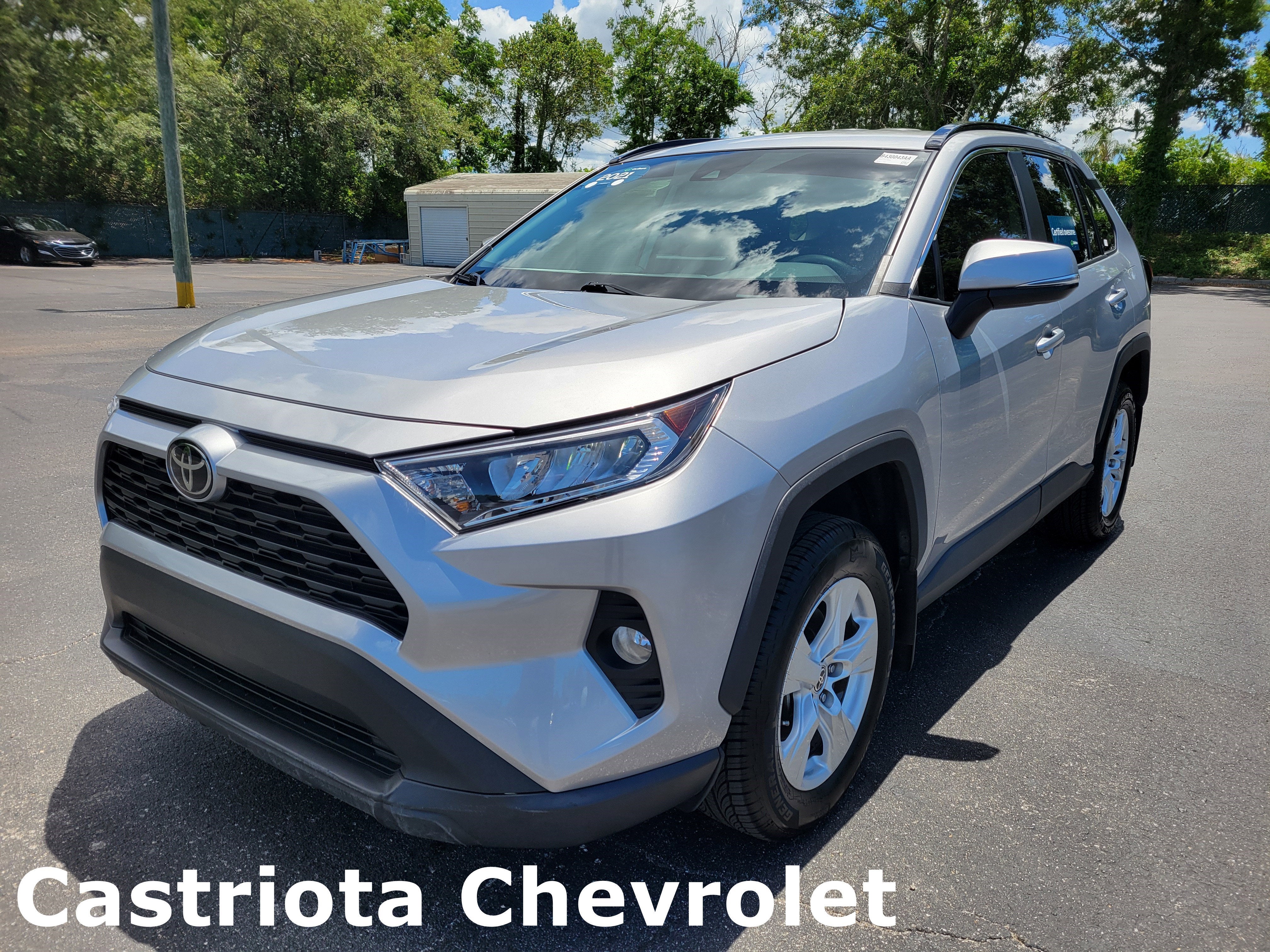2021 Toyota RAV4 XLE