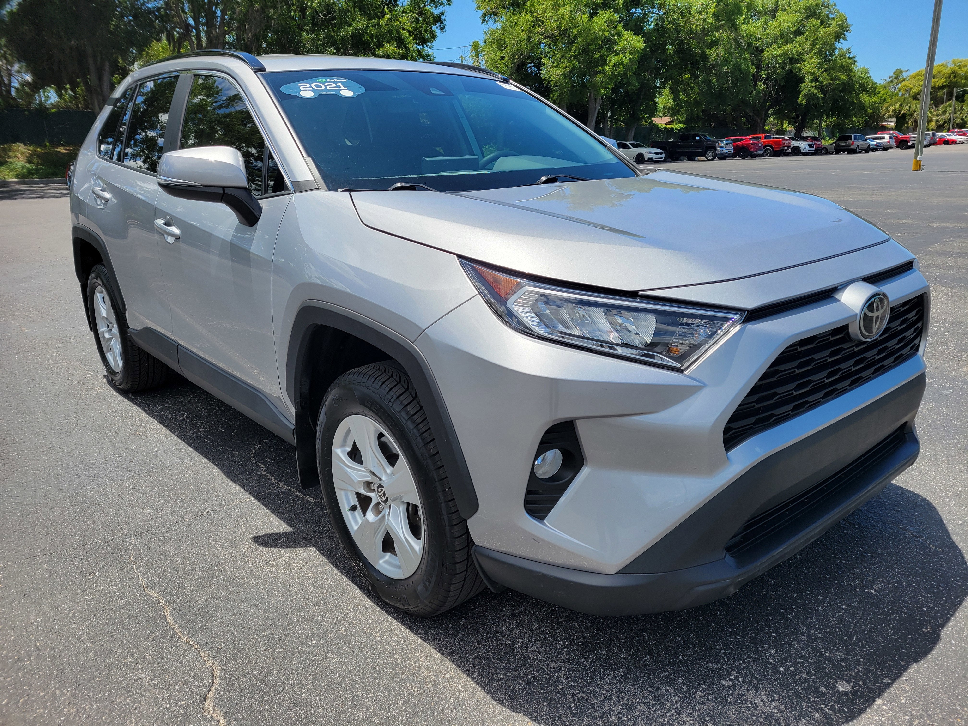 2021 Toyota RAV4 XLE