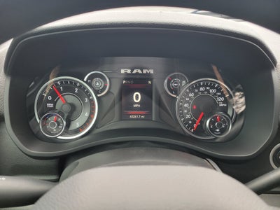 2023 RAM 3500 Tradesman Crew Cab 4x4 6'4" Box