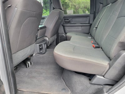 2023 RAM 3500 Tradesman Crew Cab 4x4 6'4" Box