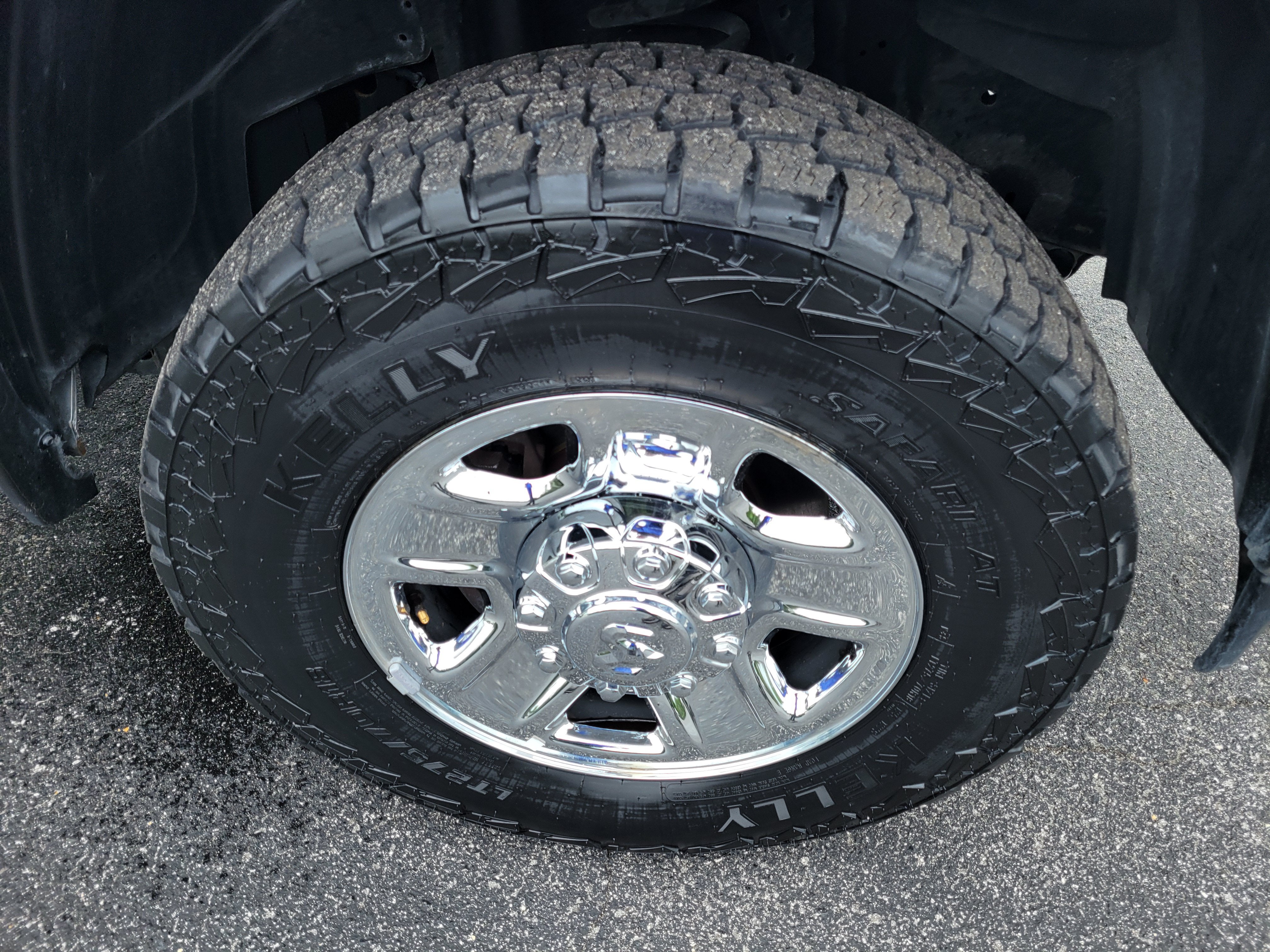 2023 RAM 3500 Tradesman Crew Cab 4x4 6'4" Box