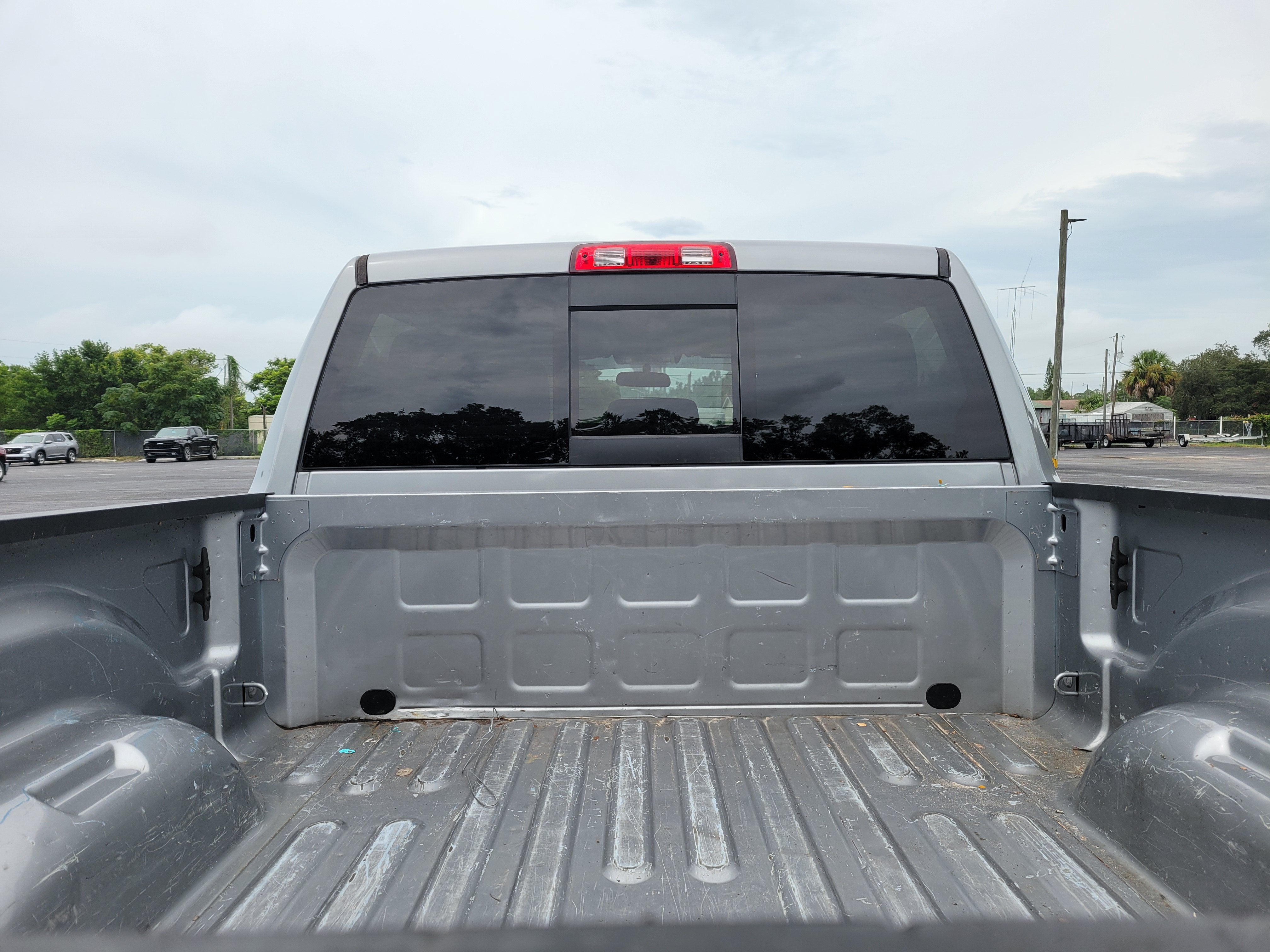 2023 RAM 3500 Tradesman Crew Cab 4x4 6'4" Box