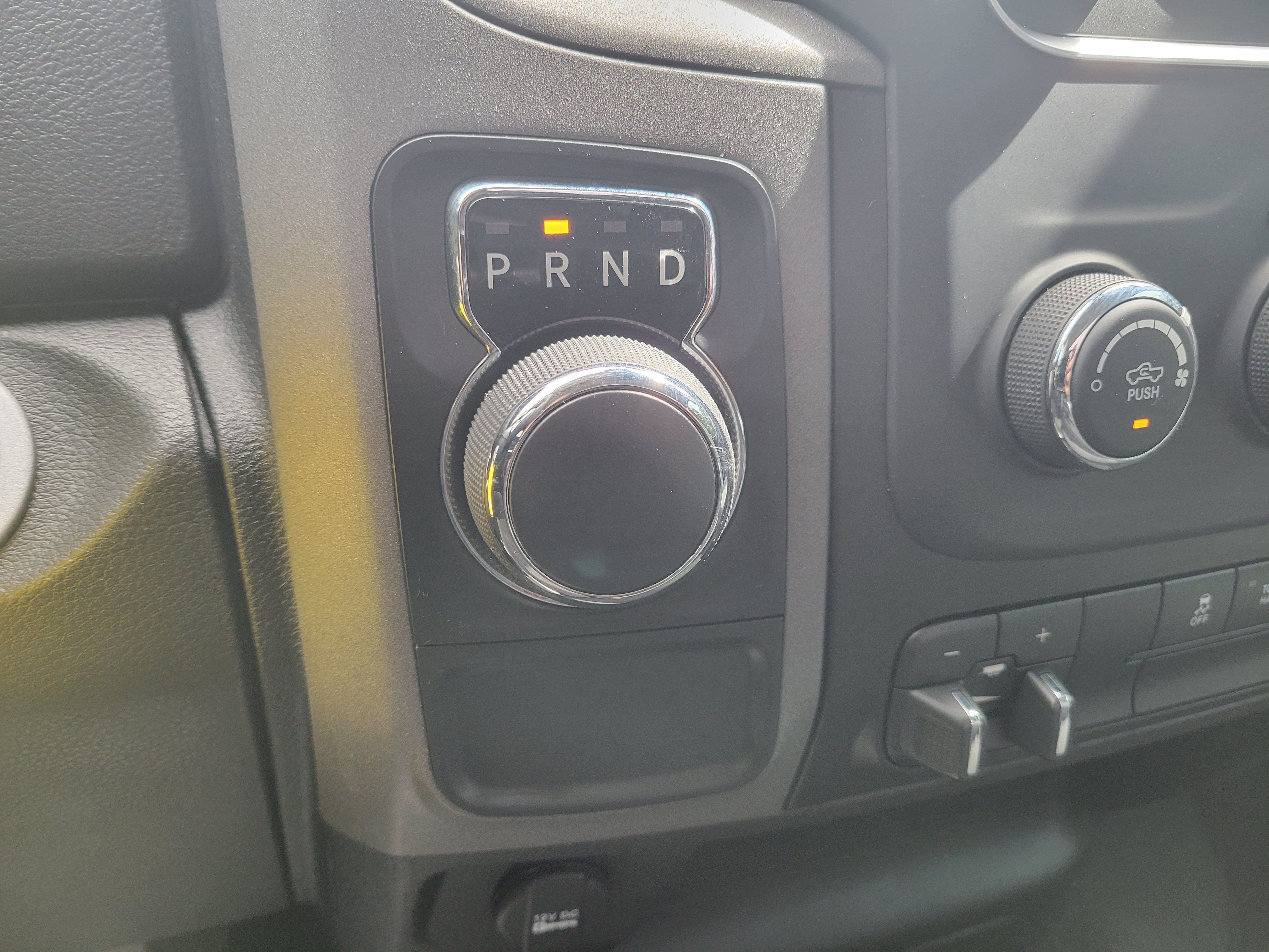 2023 RAM 1500 Classic Tradesman Regular Cab 4x2 8' Box