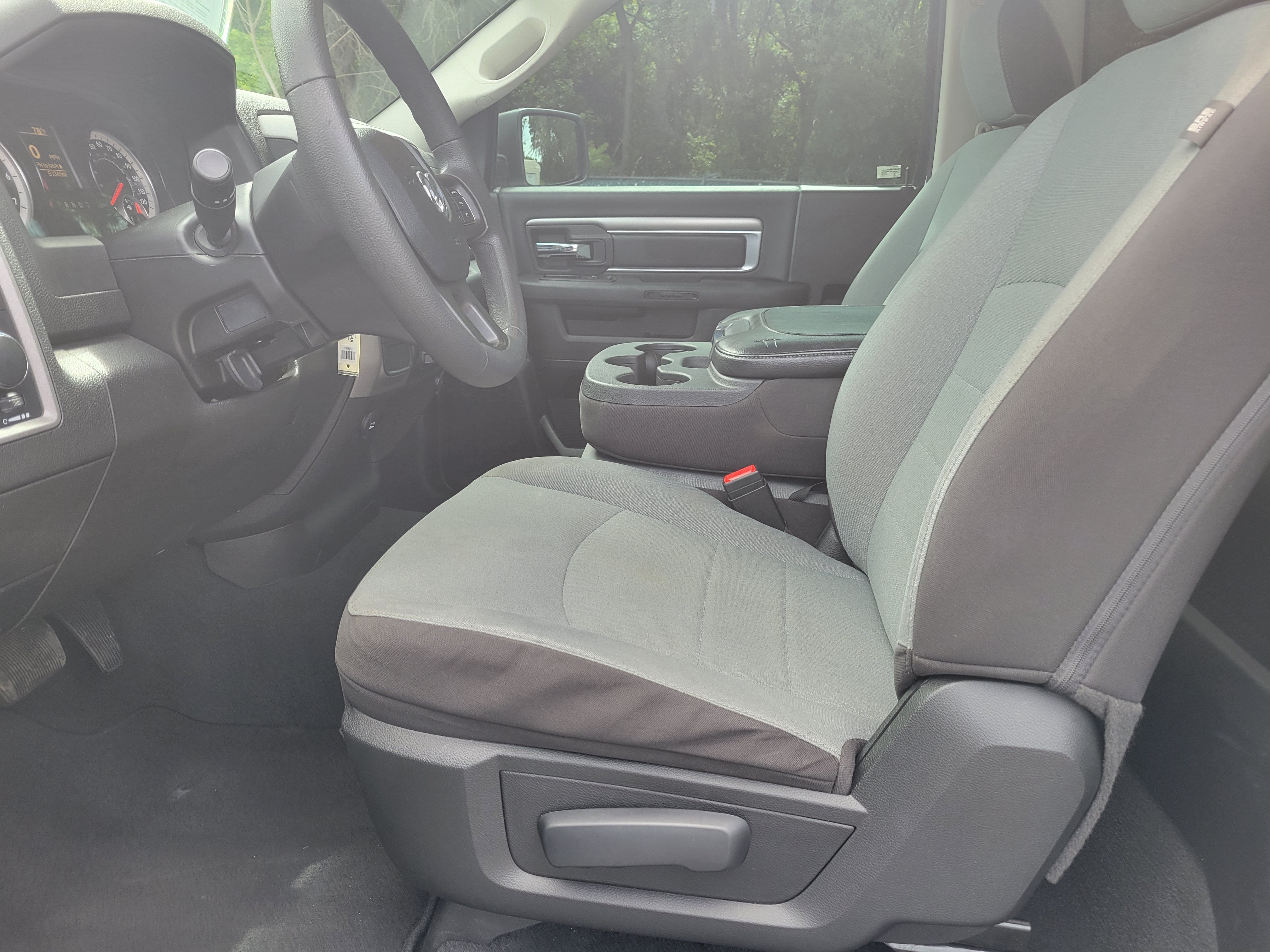 2023 RAM 1500 Classic Tradesman Regular Cab 4x2 8' Box