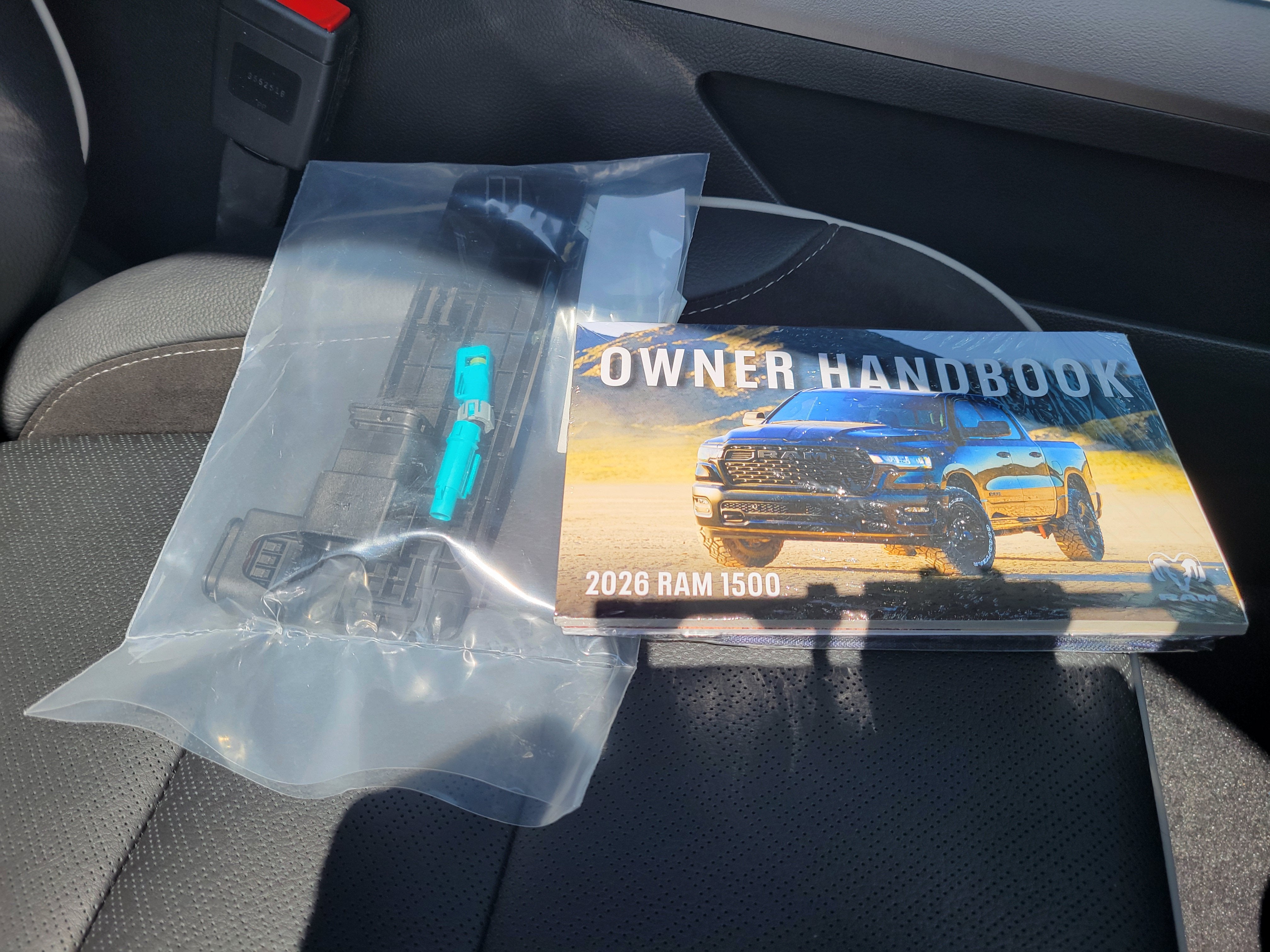 2026 RAM 1500 Laramie Crew Cab 4x4 5'7" Box