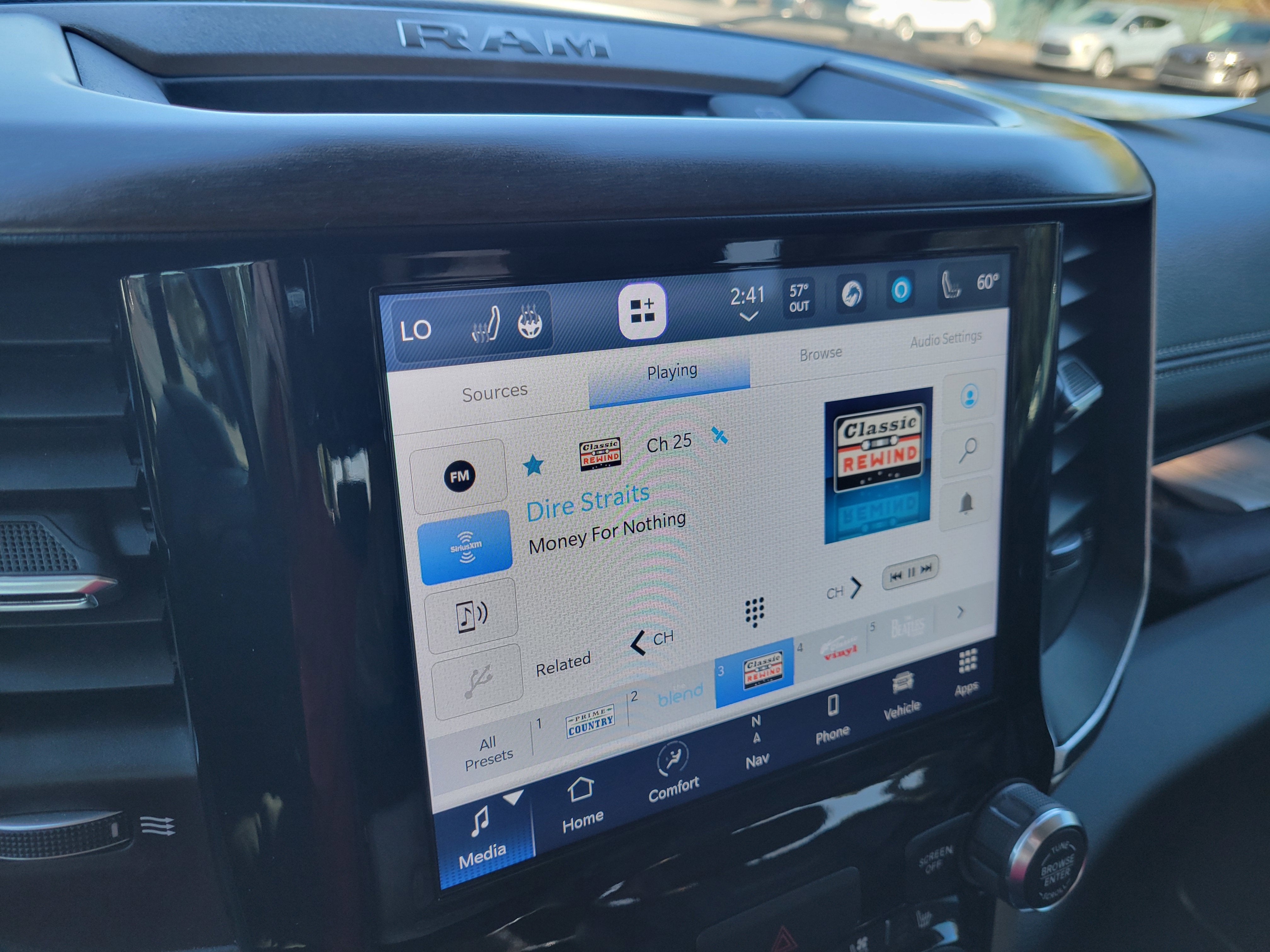 2022 RAM 2500 Laramie Crew Cab 4x4 6'4" Box