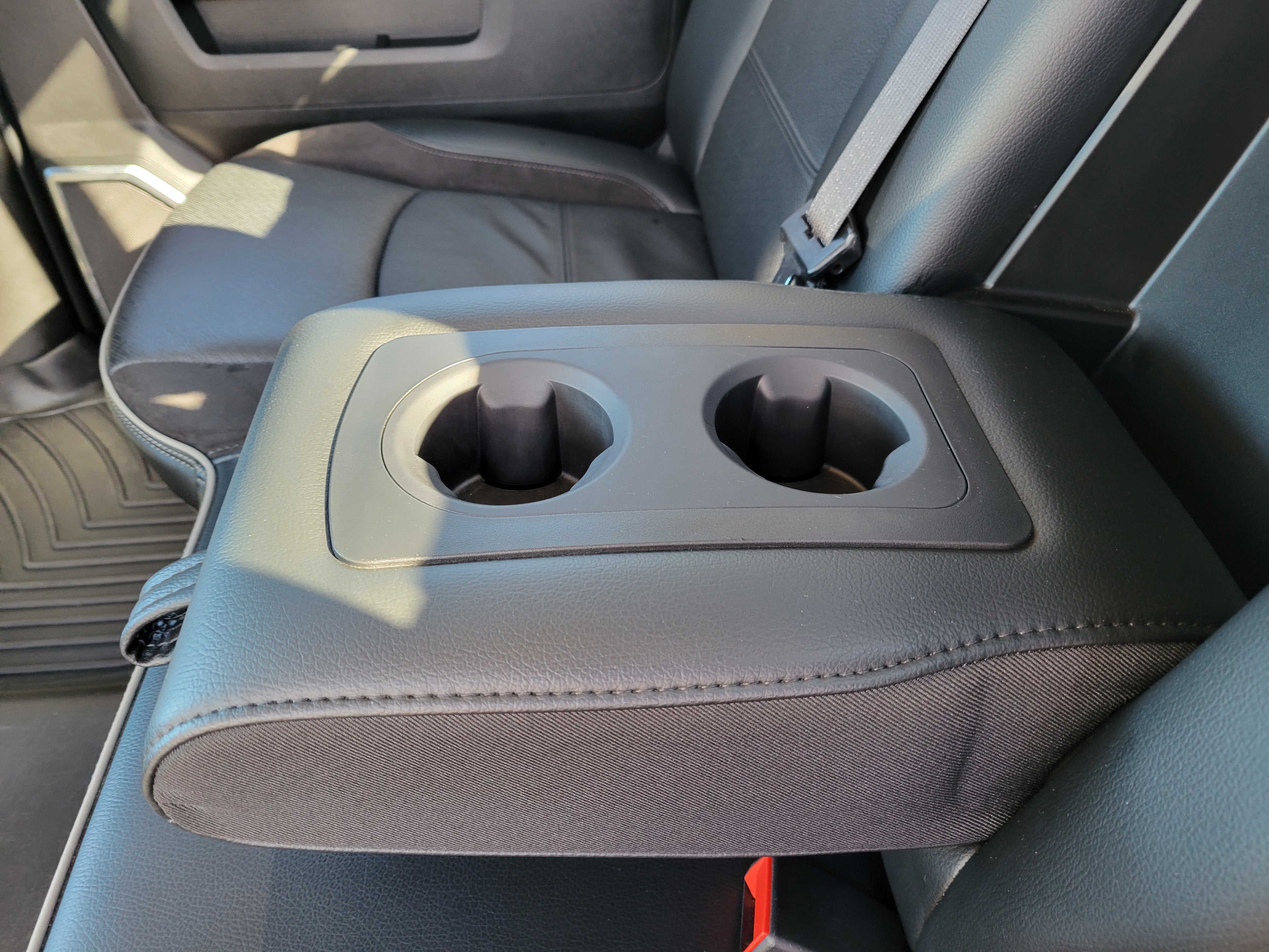 2022 RAM 2500 Laramie Crew Cab 4x4 6'4" Box